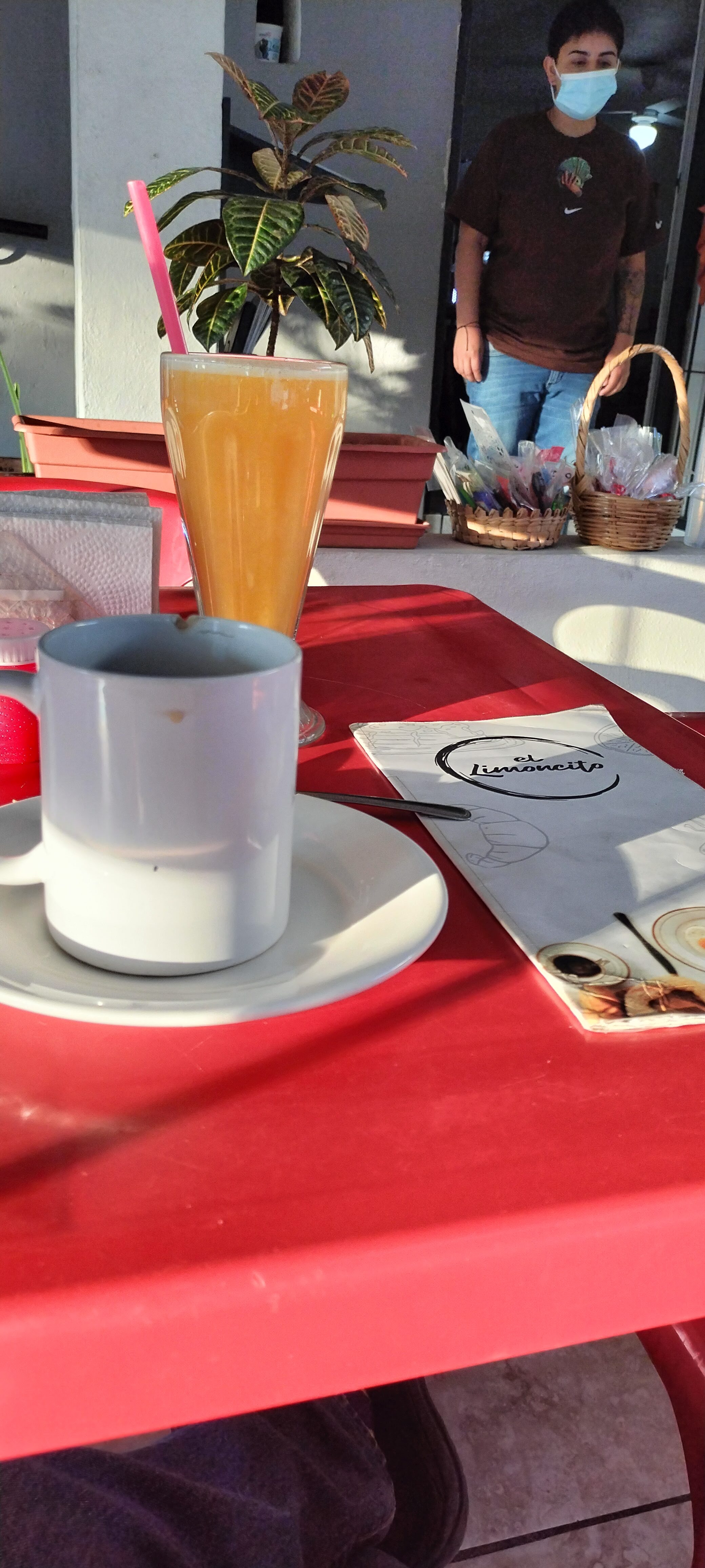 LONCHERIA EL LIMONCITO image 8