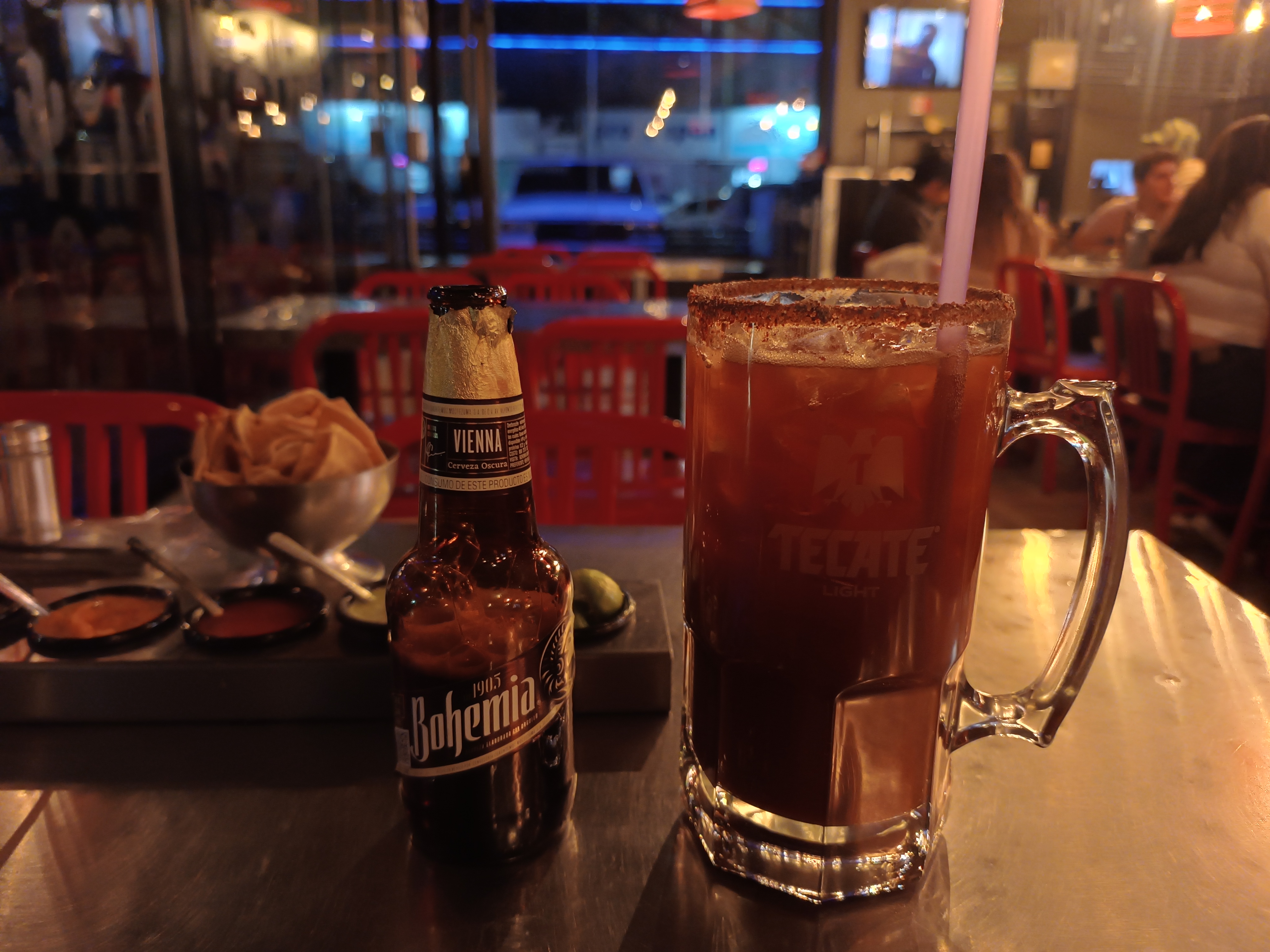 Rayon Tacos Y Cortes image 8