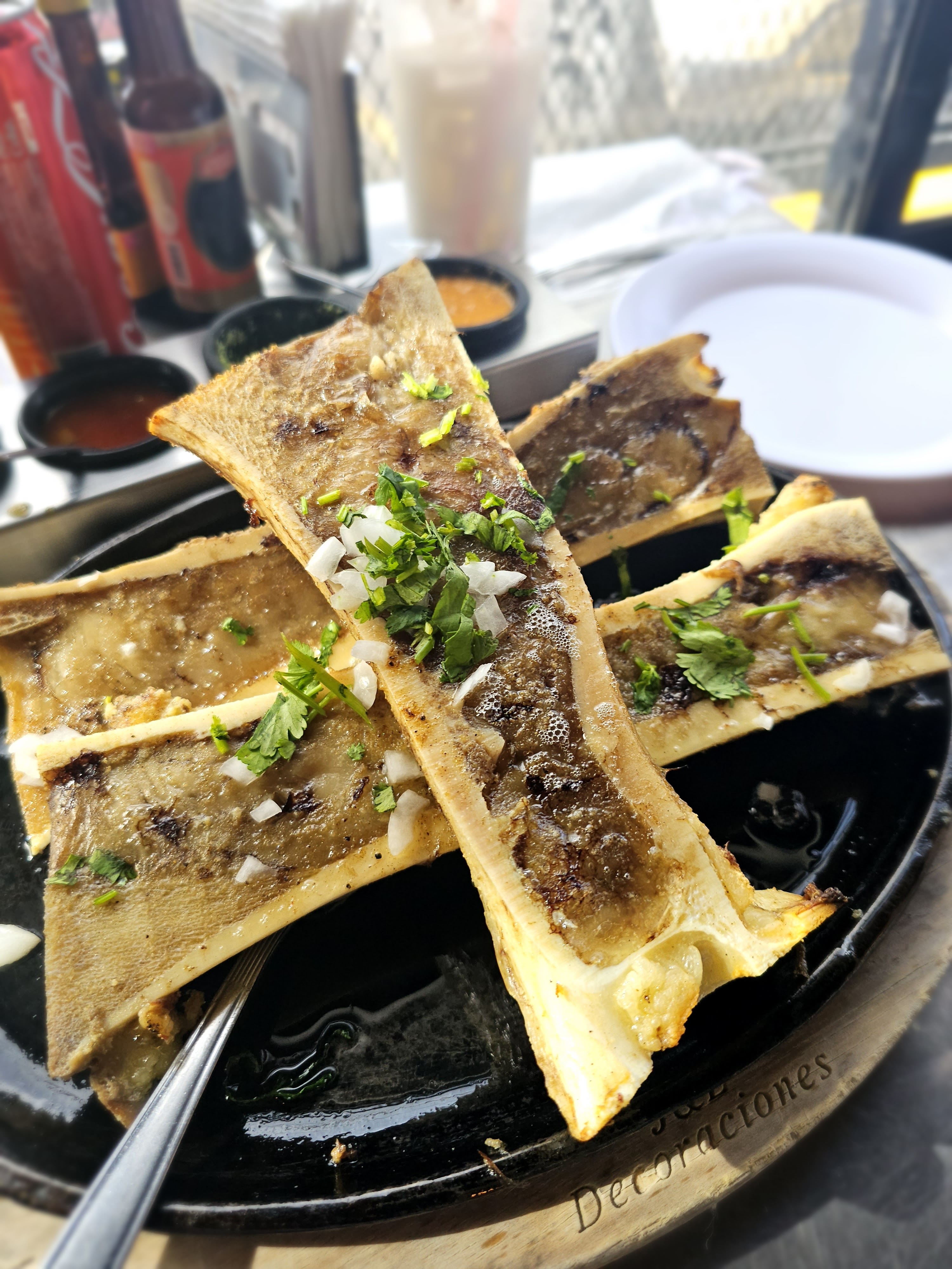 Rayon Tacos Y Cortes image 10