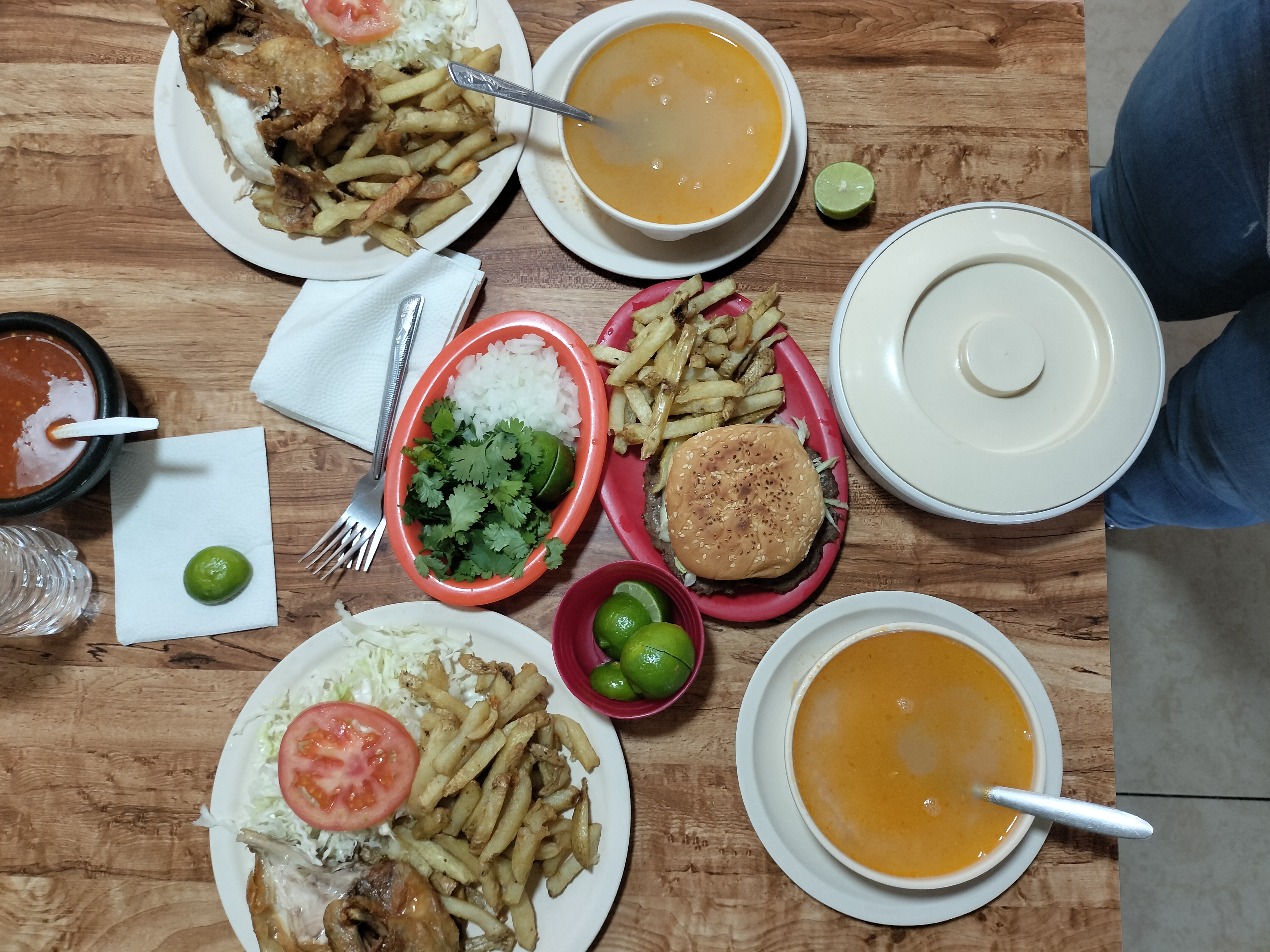 El Pollo De Antillon image 5