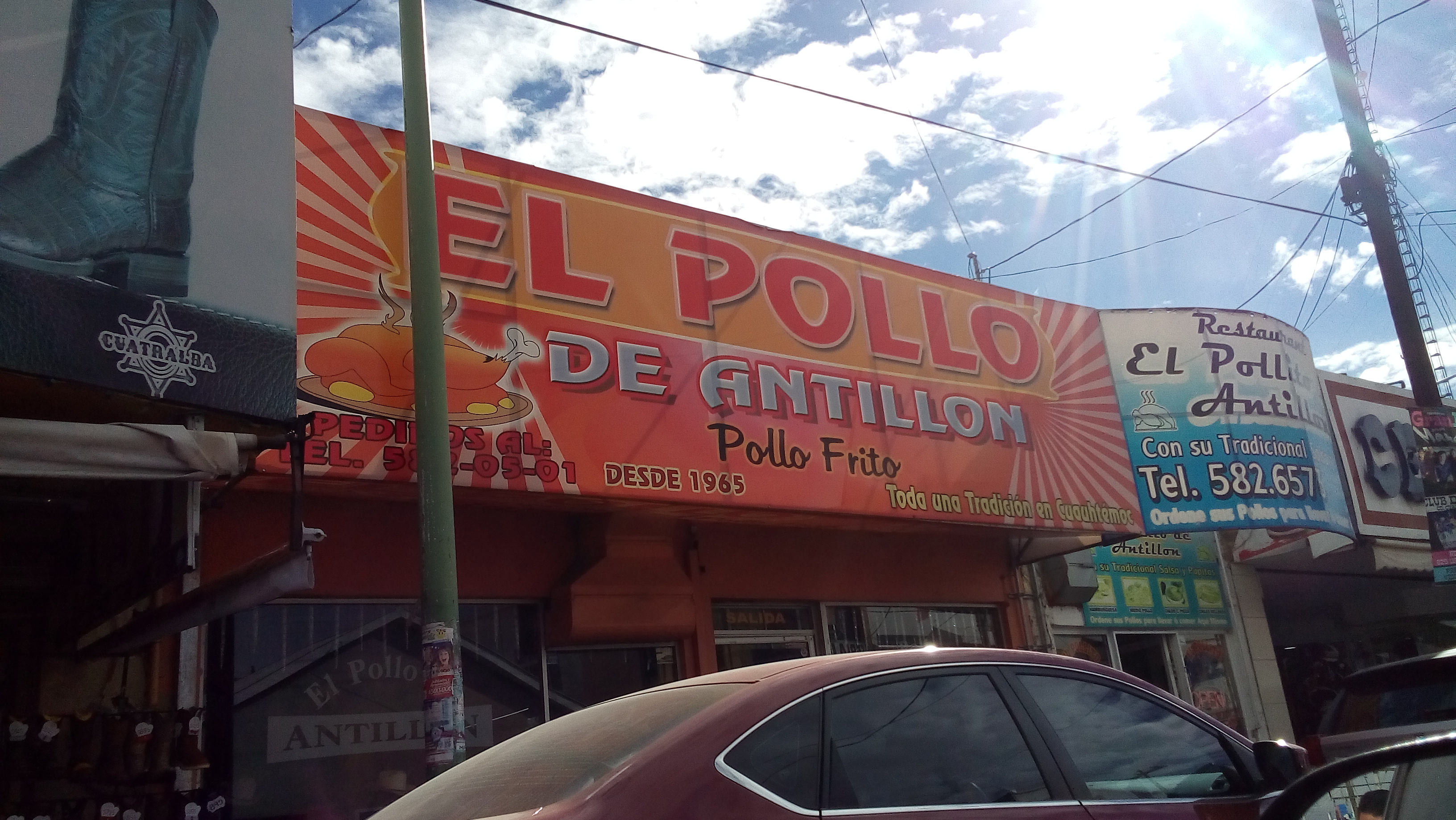 El Pollito de Antillon image 5