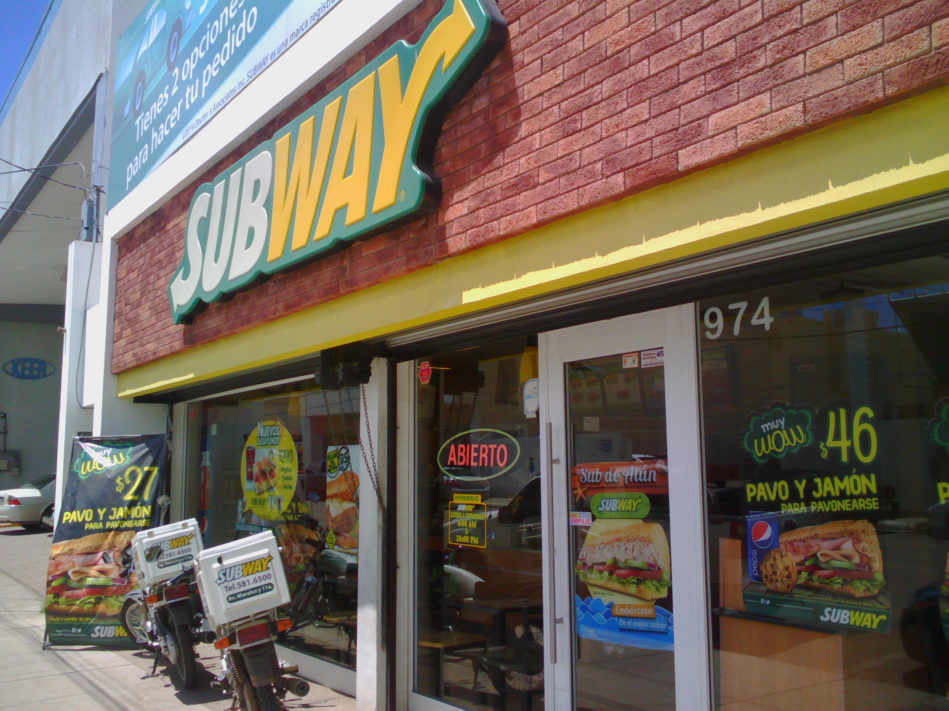 Subway Cuauhtemoc image 1