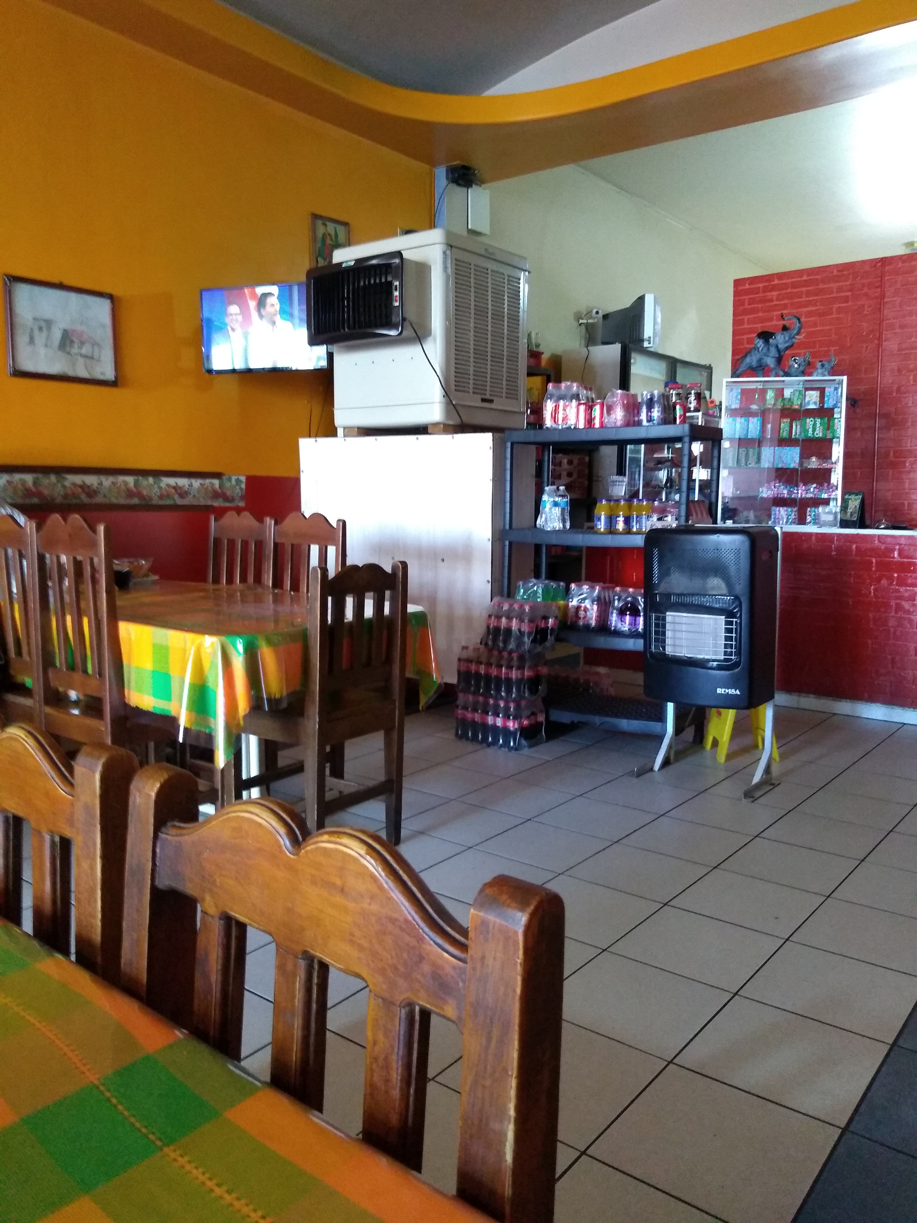 CAFETERIA PLAZA CUAUHTEMOC image 8