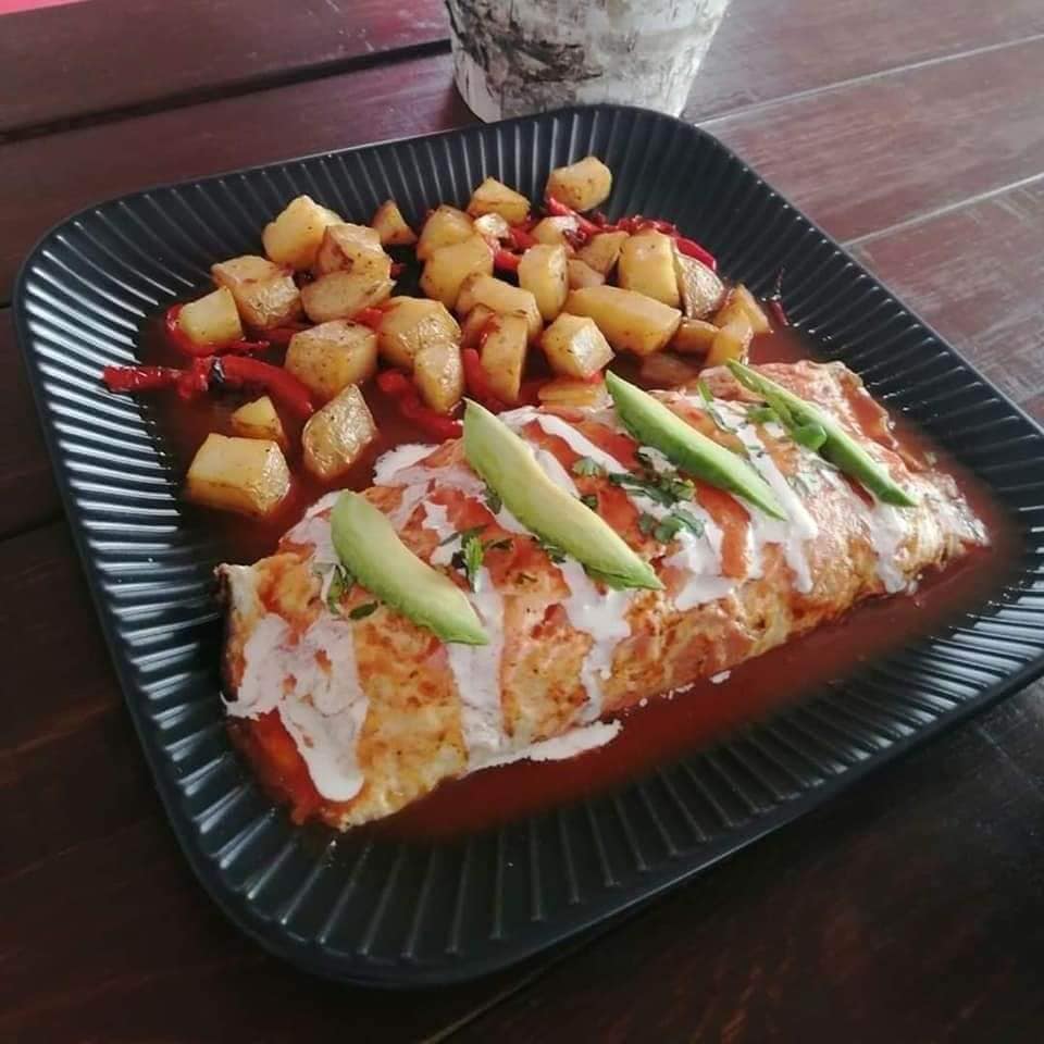 Las Hornillas Restaurant image 4