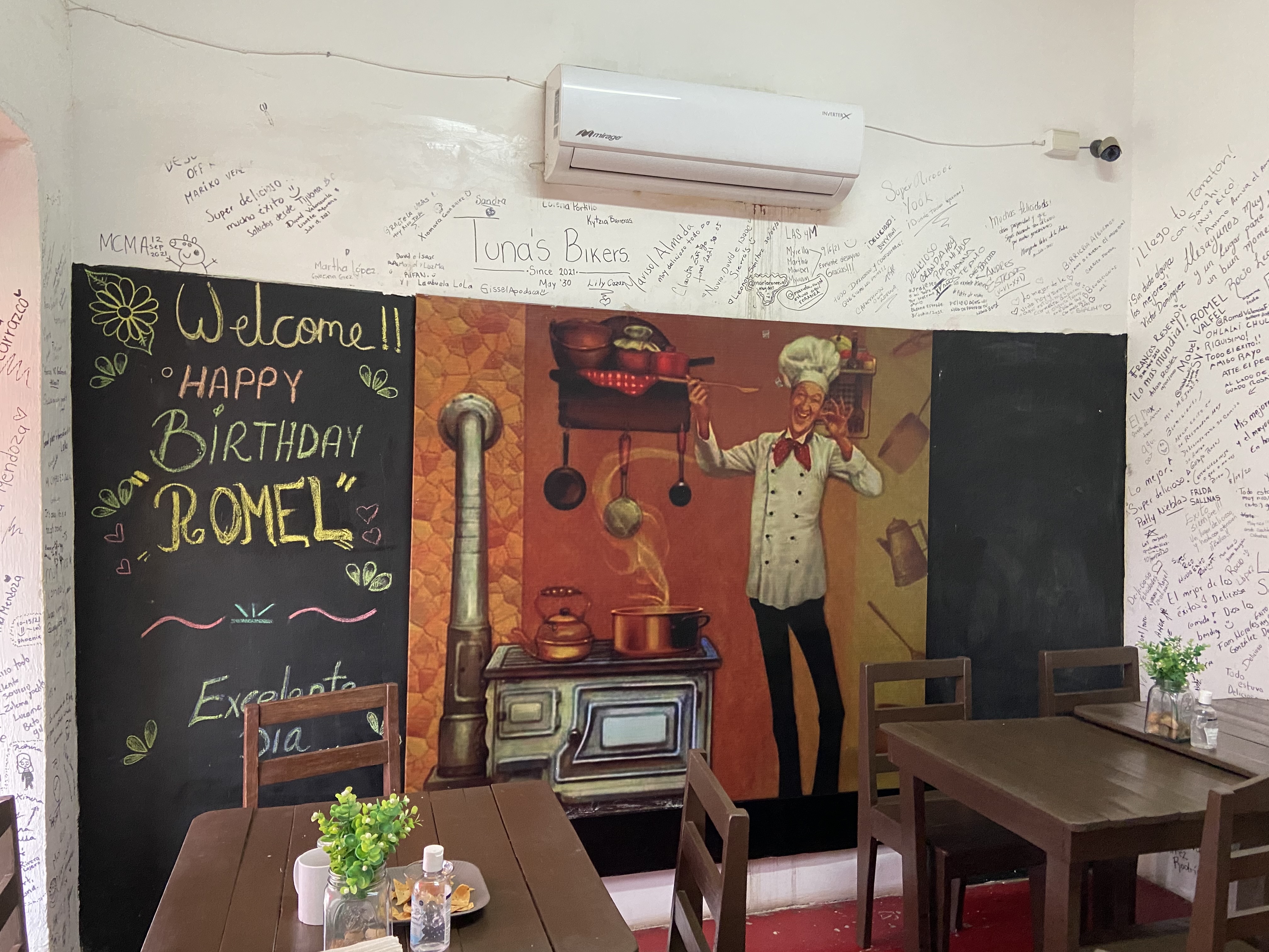 Las Hornillas Restaurant image 7