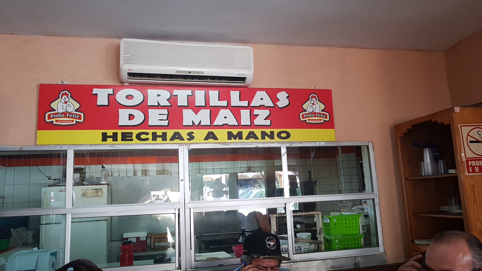 Pollo Feliz Restaurant image 6