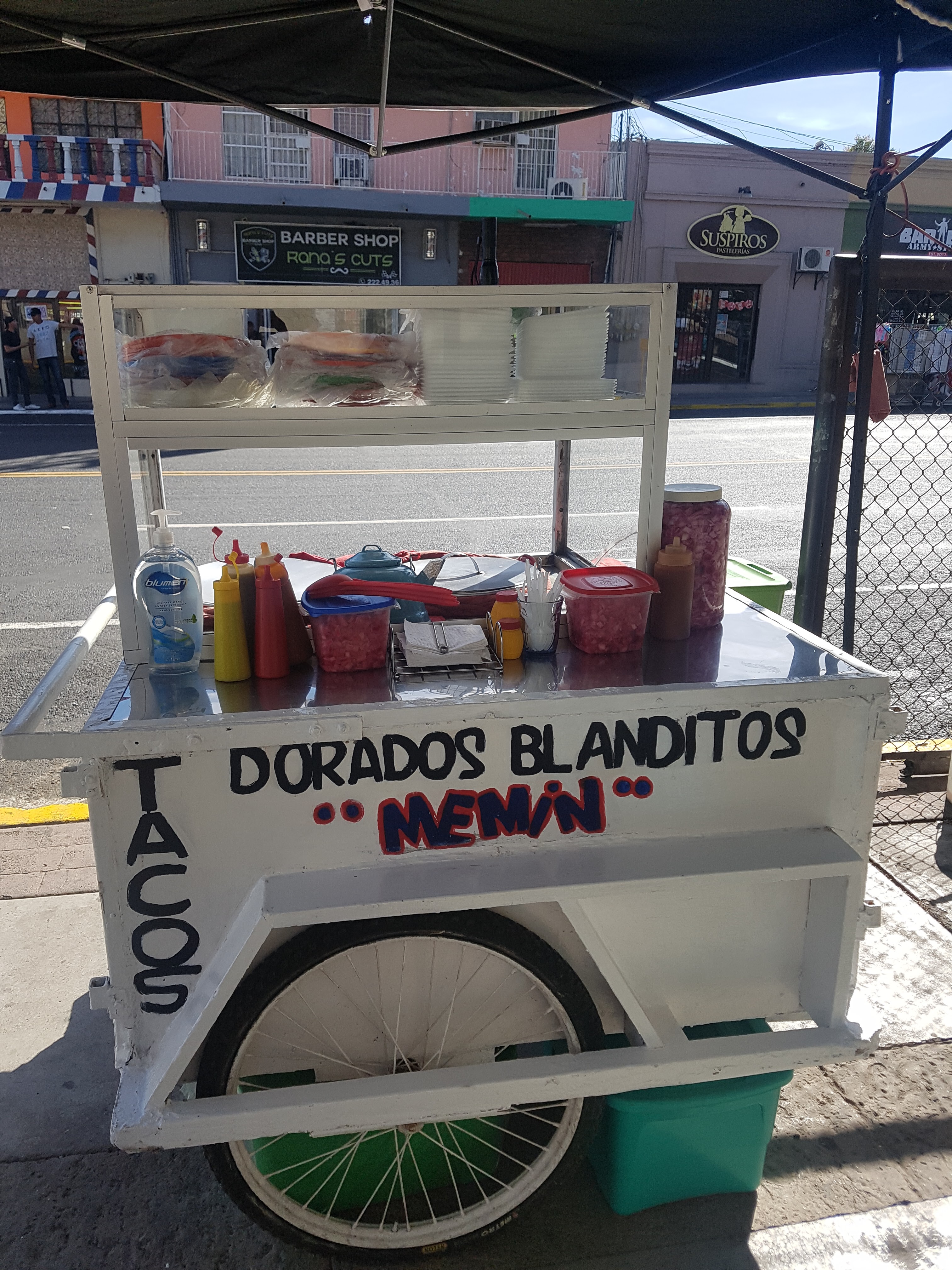 Tacos Dorados Y Blanditos "Memin" image 5