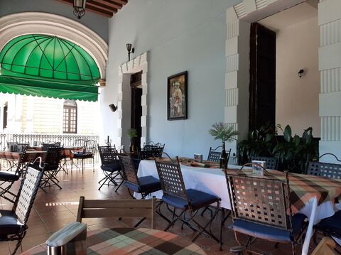 El Balcon image 6