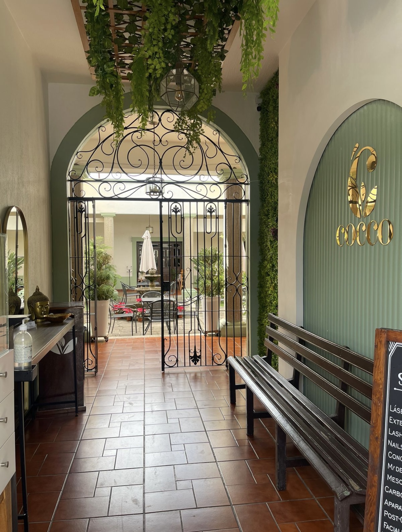 COCCO SPA•RESTO•CAFÉ image 1