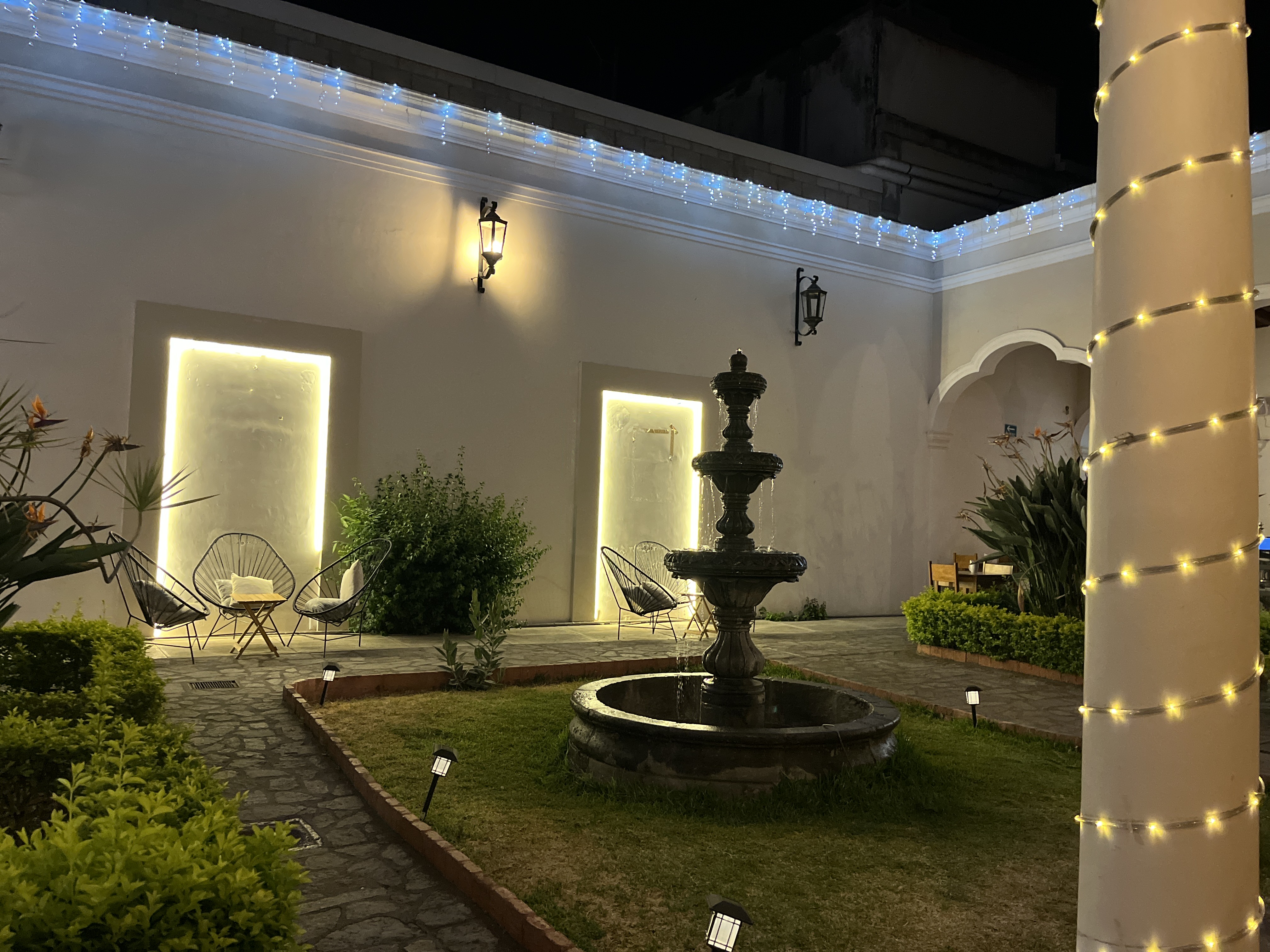 Cien Años Restaurante y Café image 4