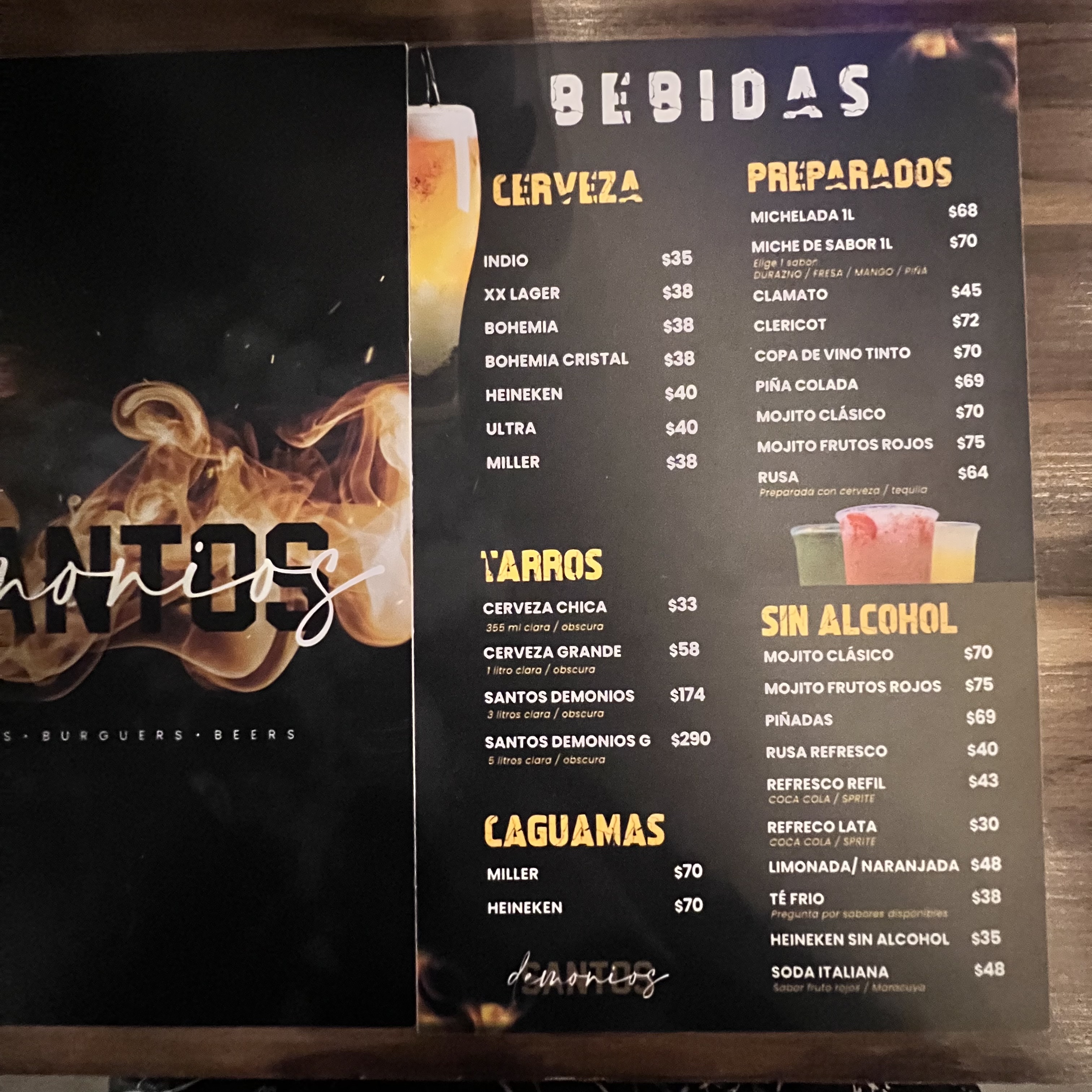 SANTOS DEMONIOS image 6