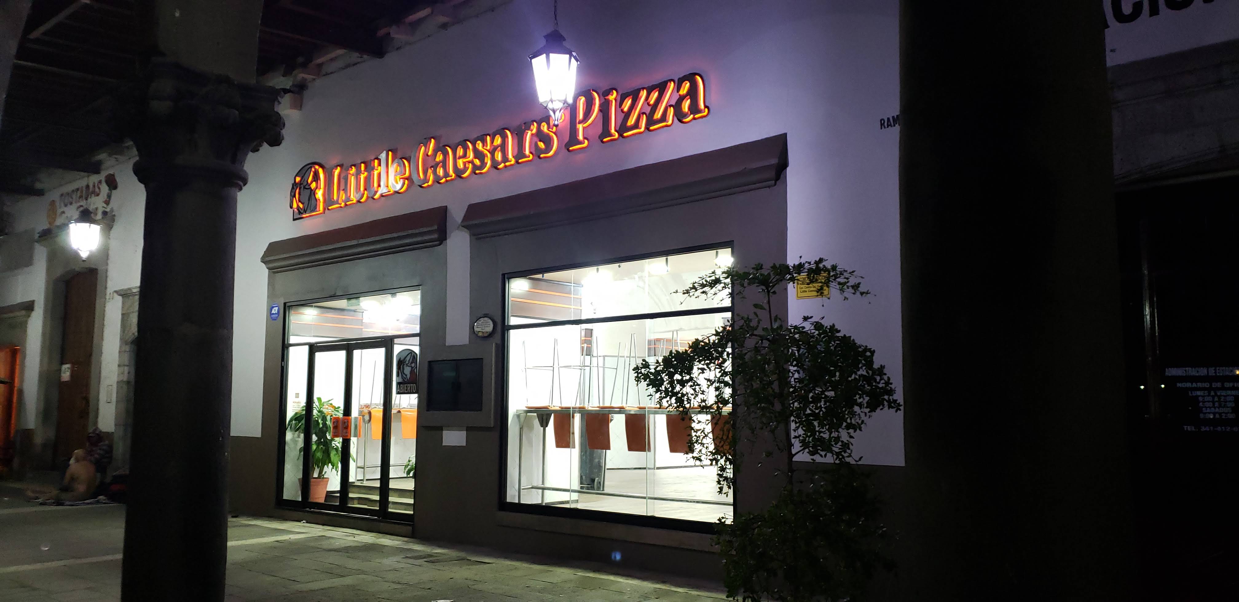 Little Caesars Pizza "Ciudad Guzmán" image 1