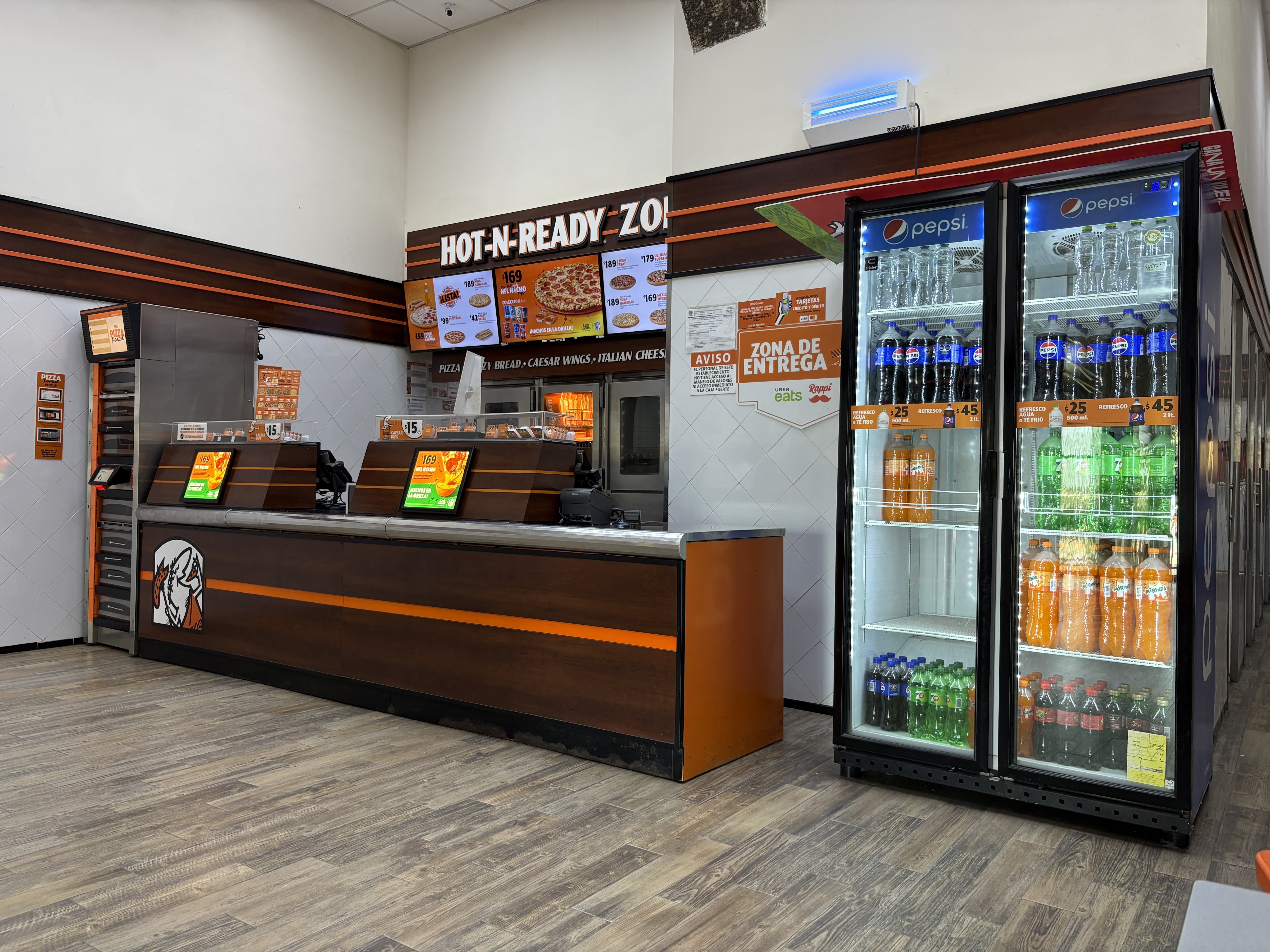 Little Caesars Pizza "Ciudad Guzmán" image 5