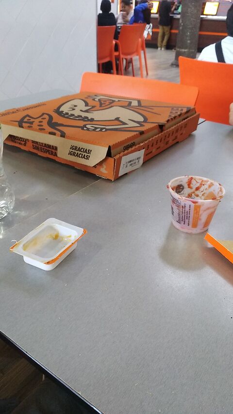 Little Caesars Pizza "Ciudad Guzmán" image 8
