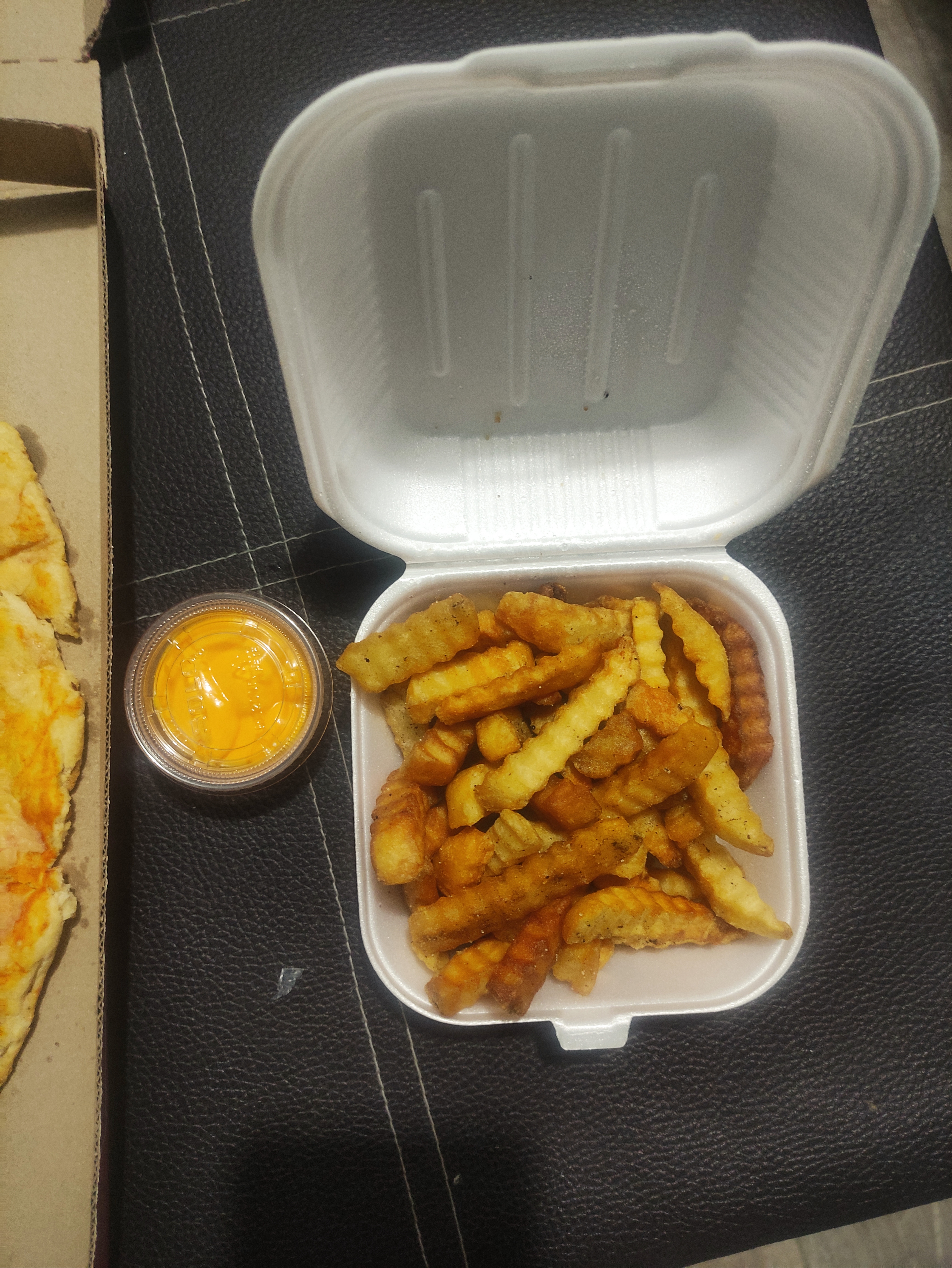 Mina's Pizza image 6