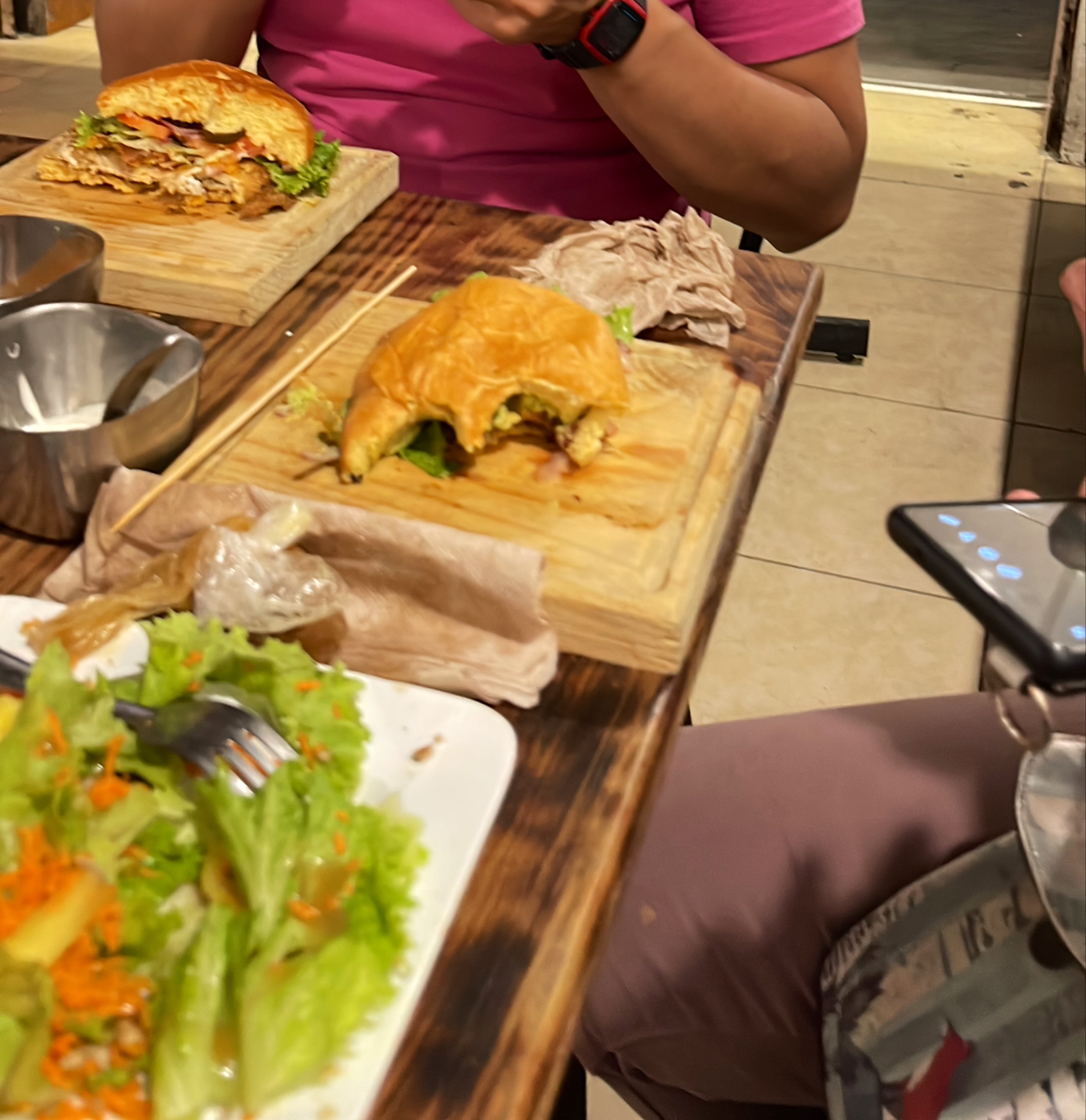 Burger Saurus image 5