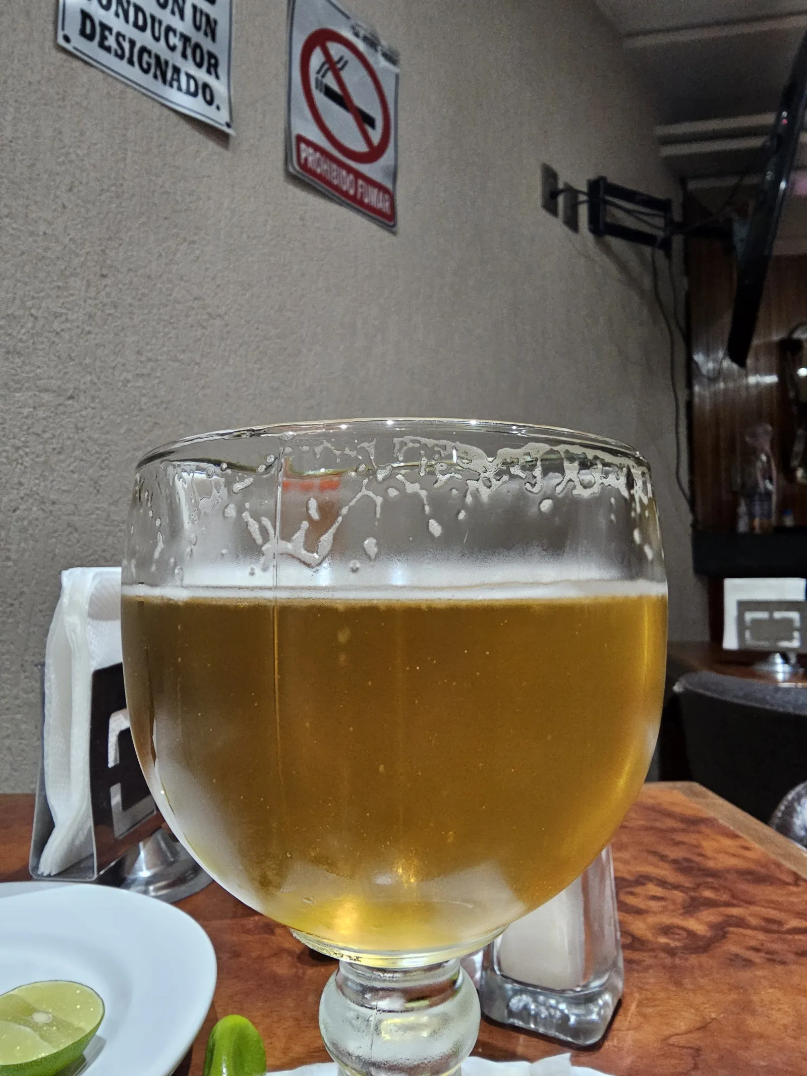 La Nueva Lucha Cantina image 3