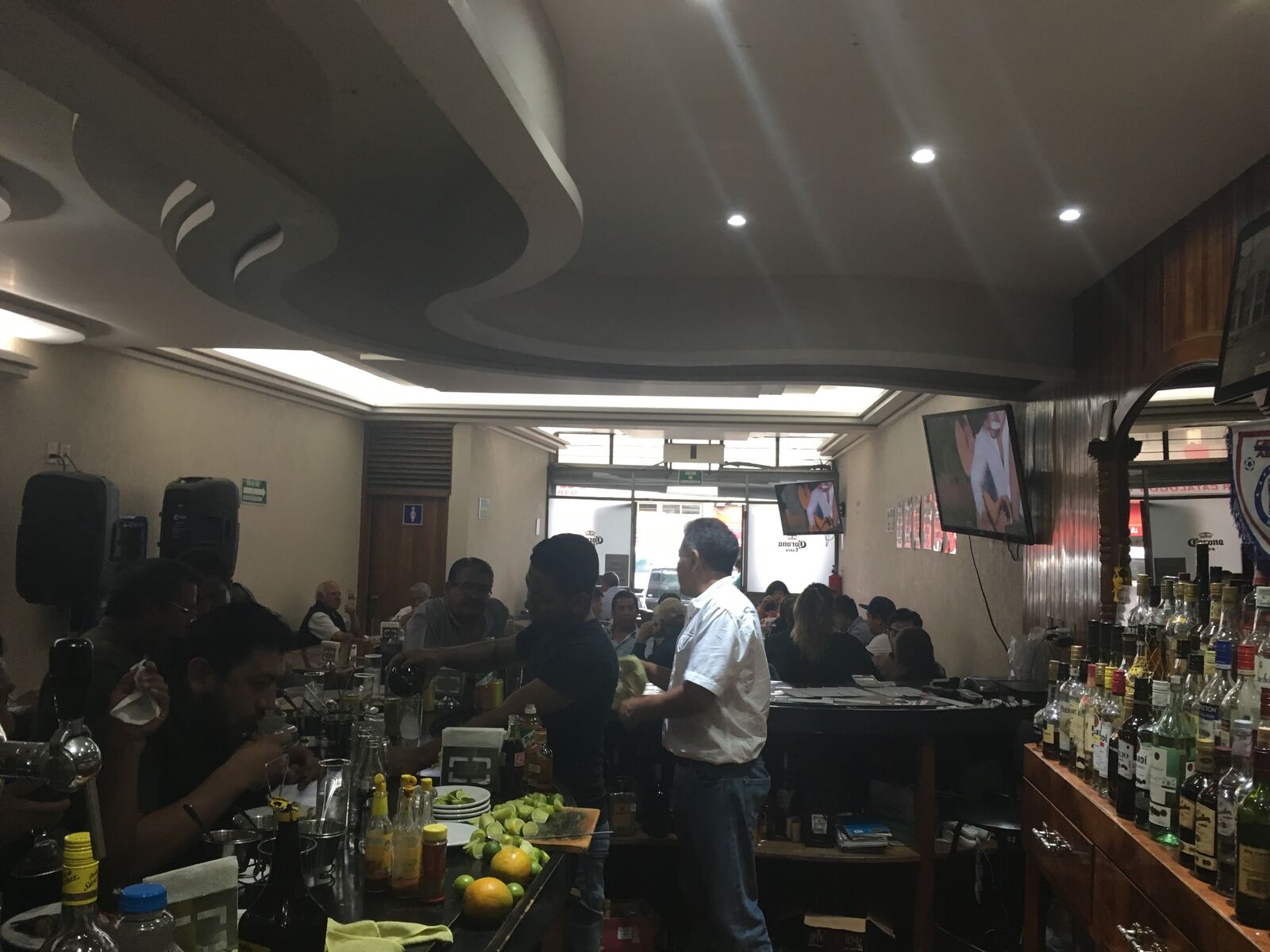 La Nueva Lucha Cantina image 10