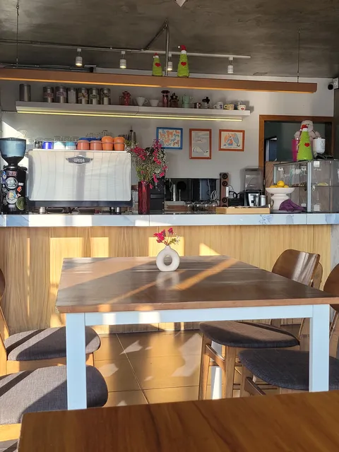 SOMOS CAFÉ image 5