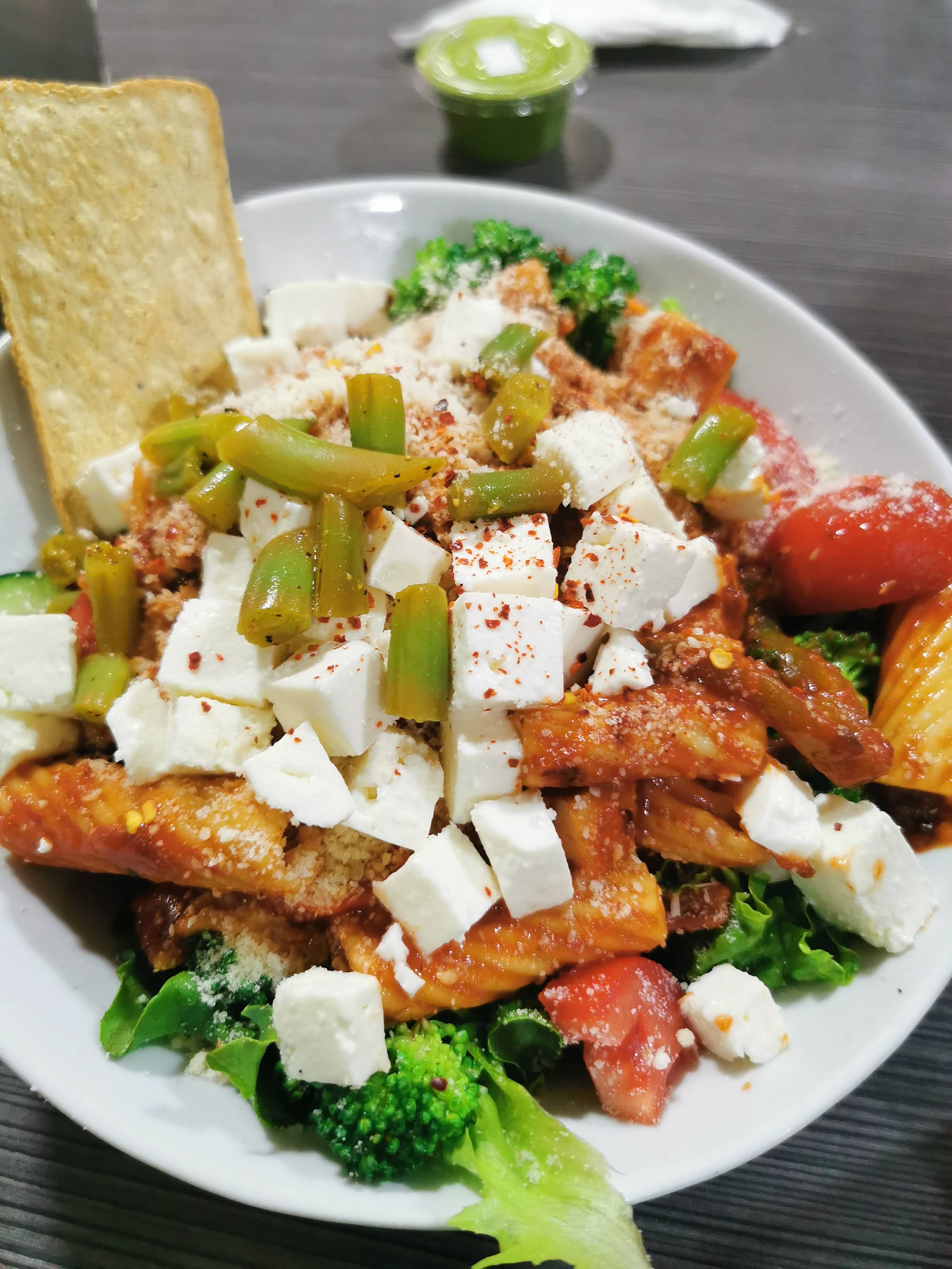 Tropical Kok image 9