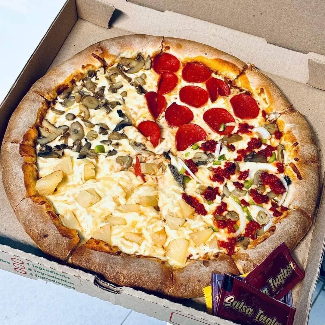 Guayaco's pizza image 1