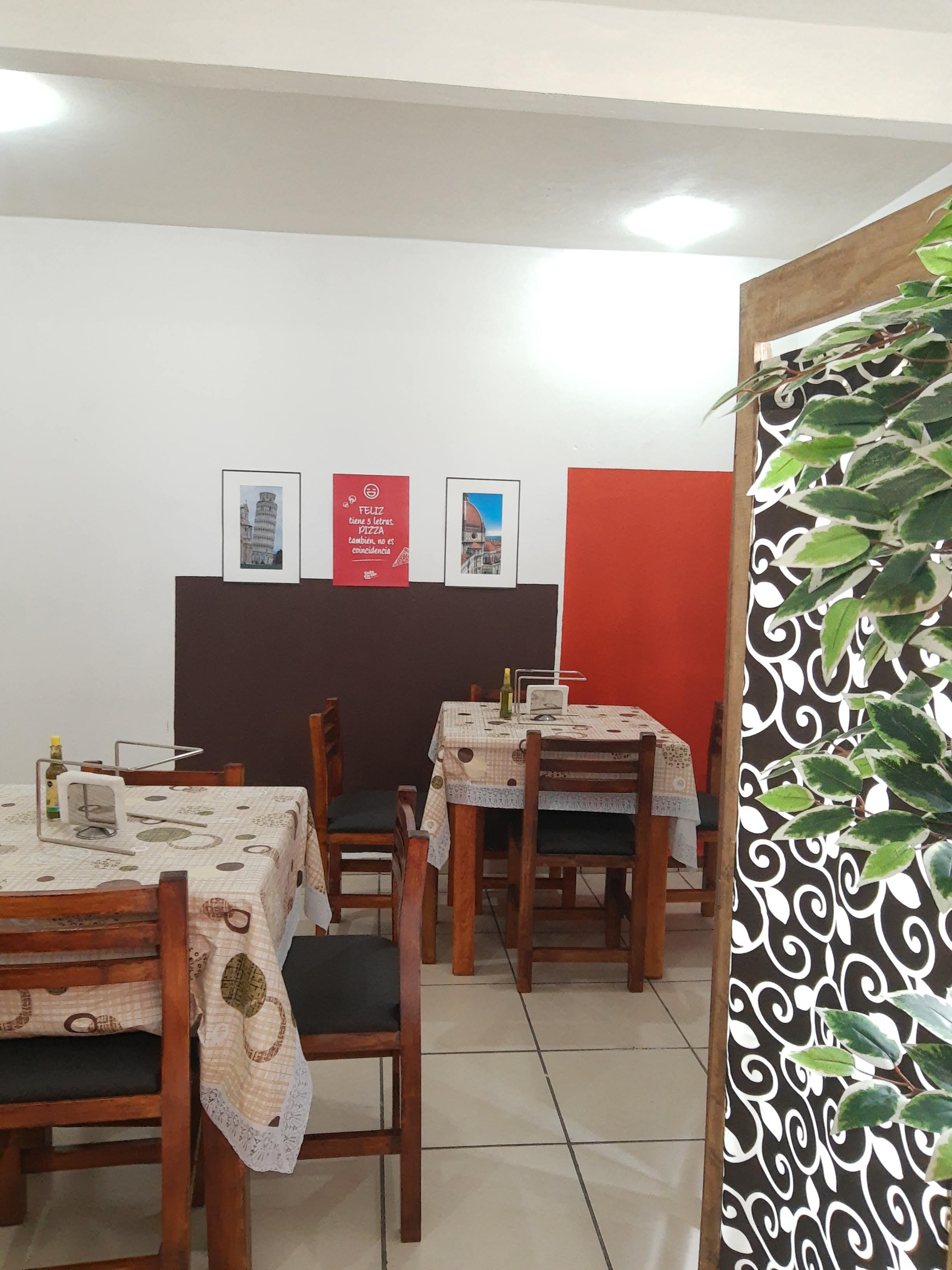 Dolce Vita Pizzería image 10