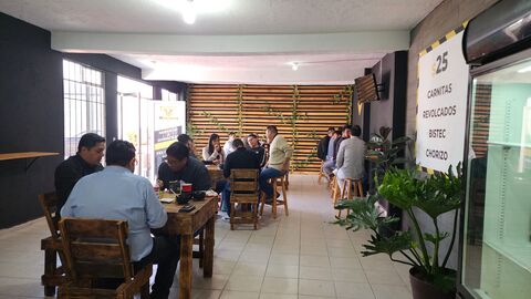 Los Revoltacos image 1