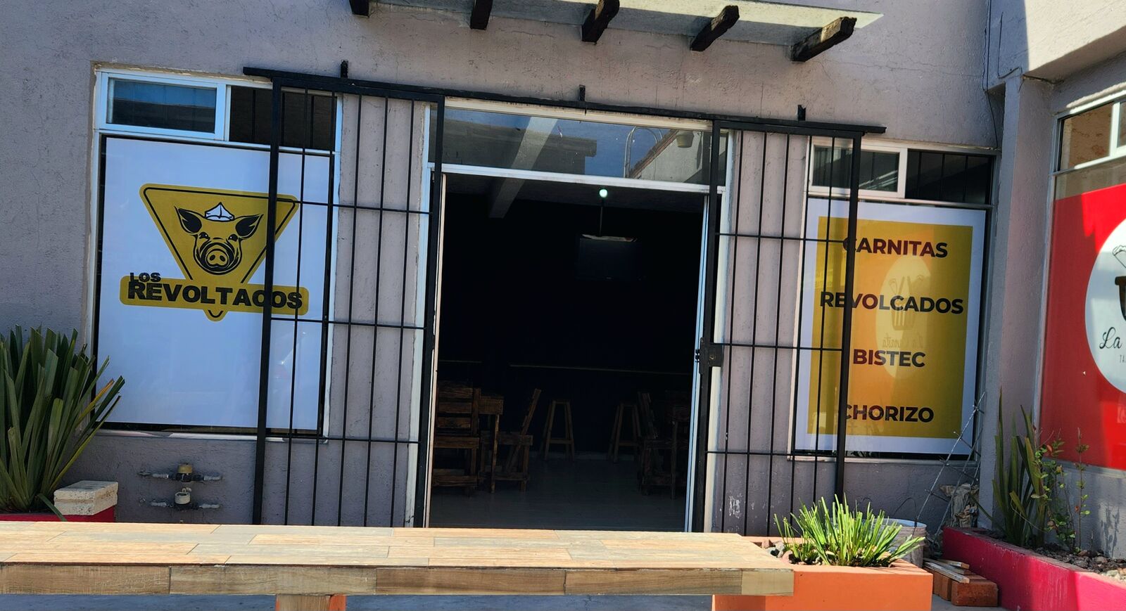 Los Revoltacos image 2
