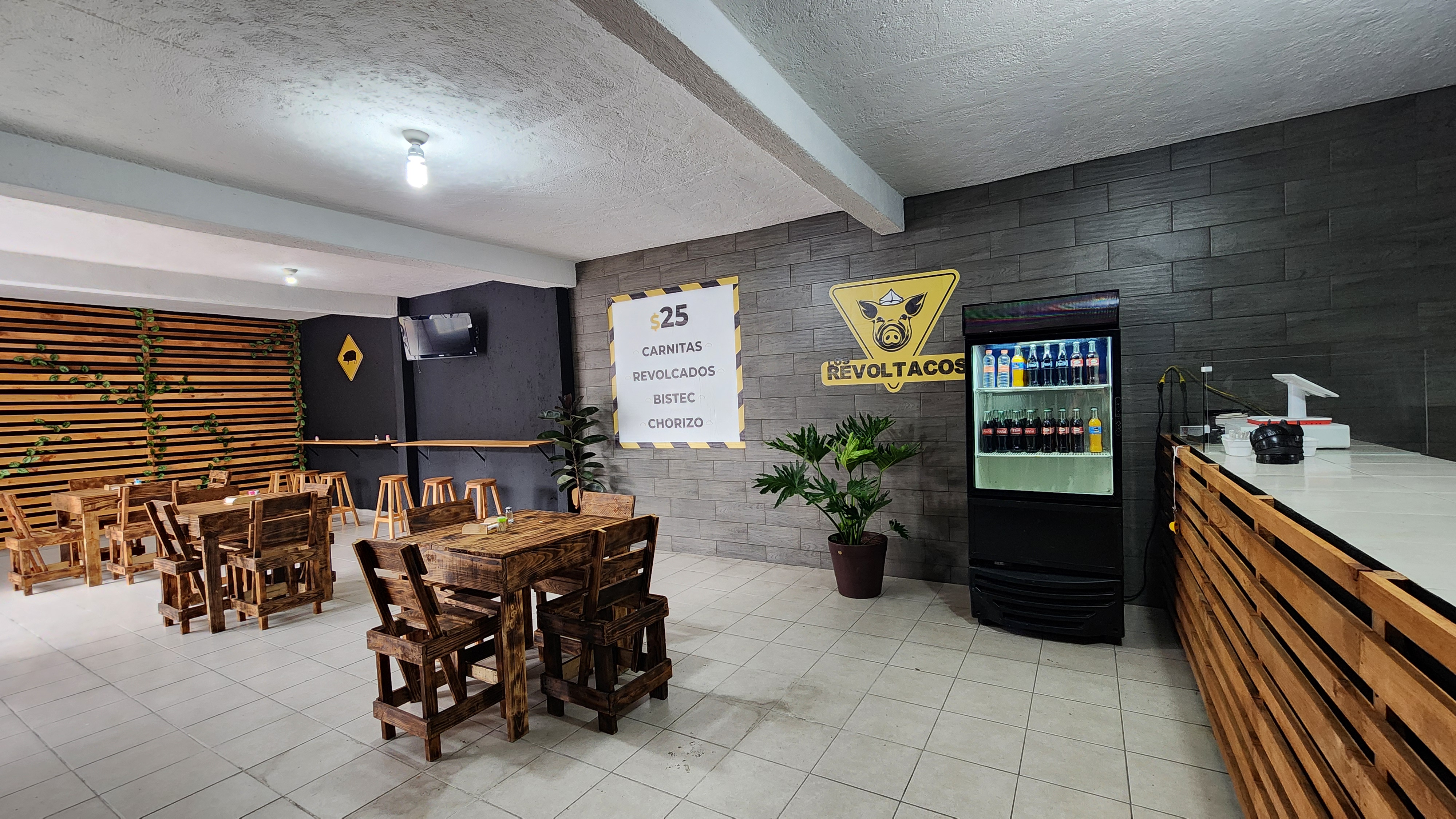 Los Revoltacos image 5