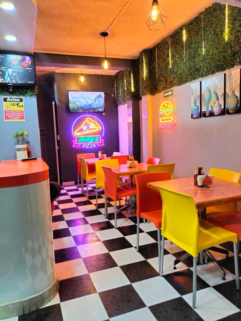 Luilly's Pizza image 3