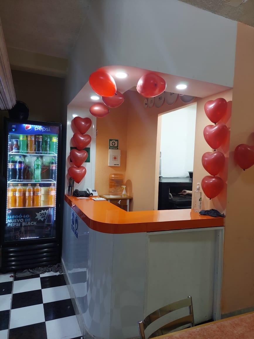 Luilly's Pizza image 7