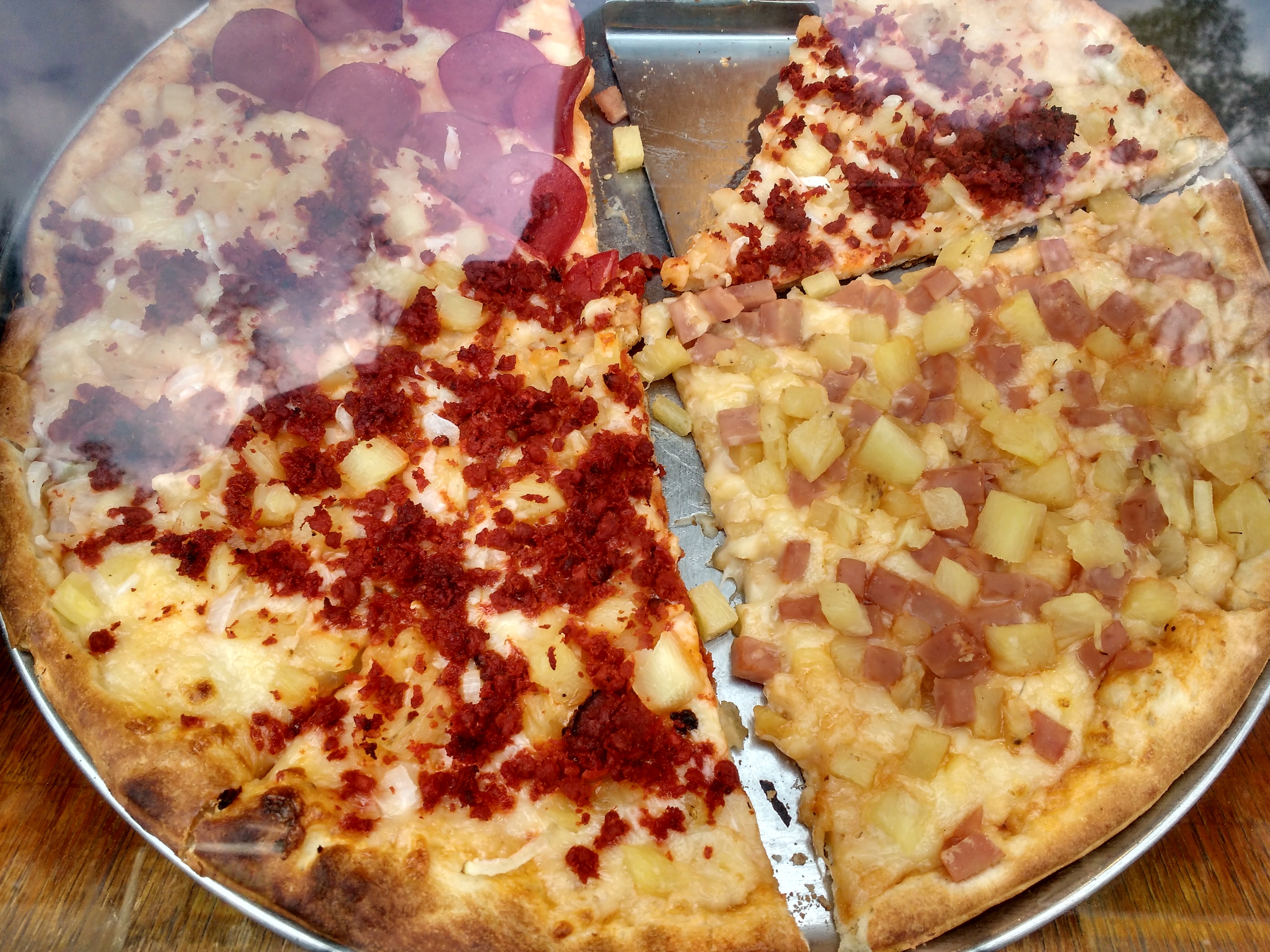 Denny Pizzas image 2