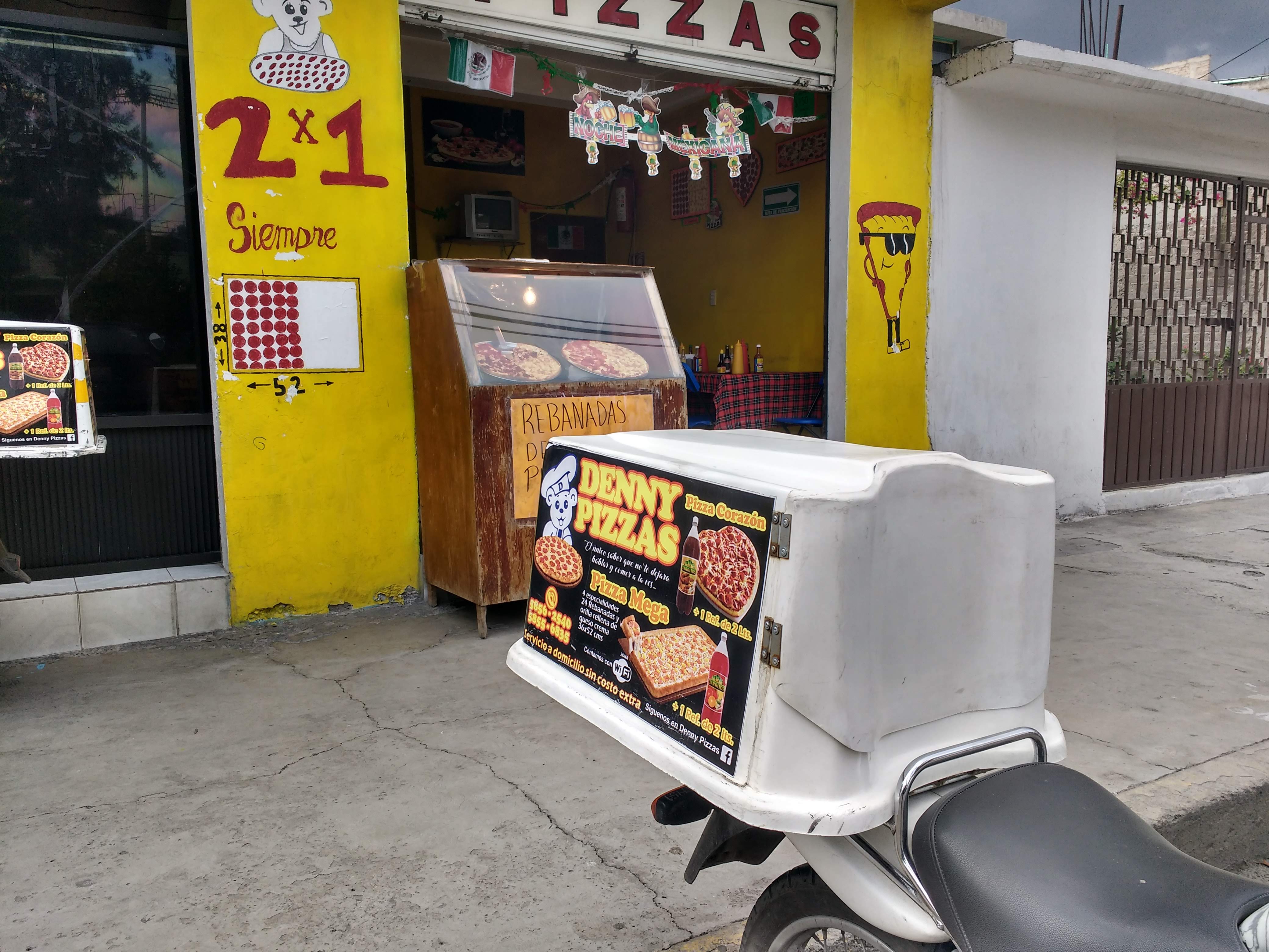 Denny Pizzas image 4