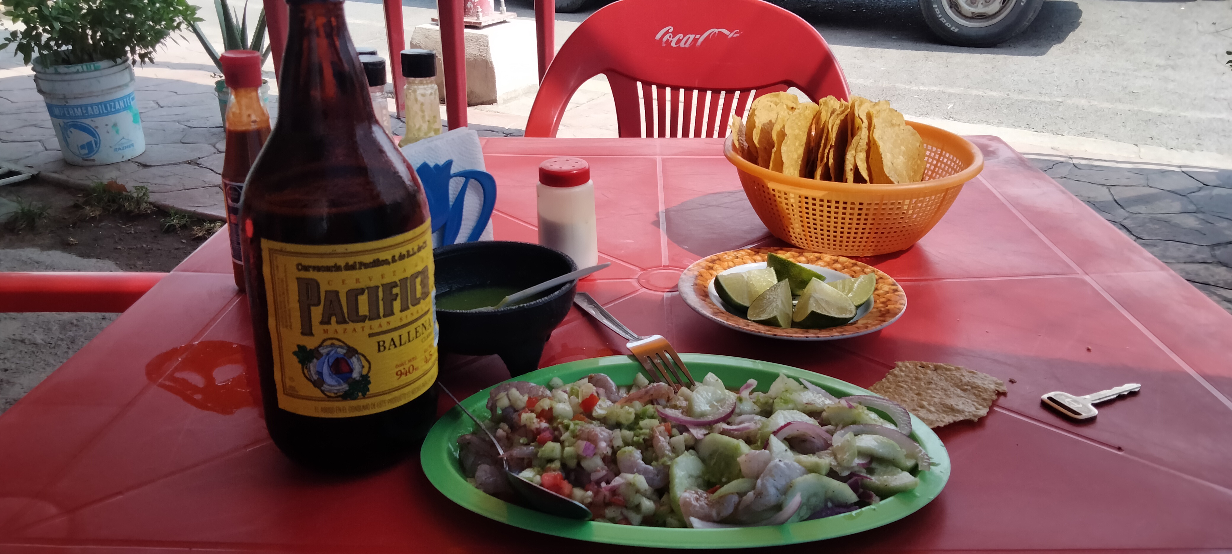Mariscos la casita image 1