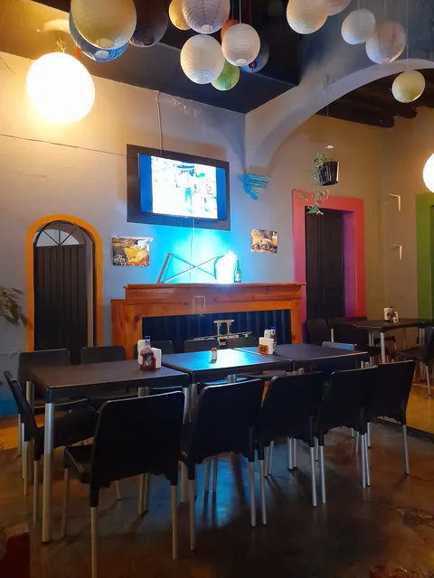 CAPRI SNACK BAR image 5