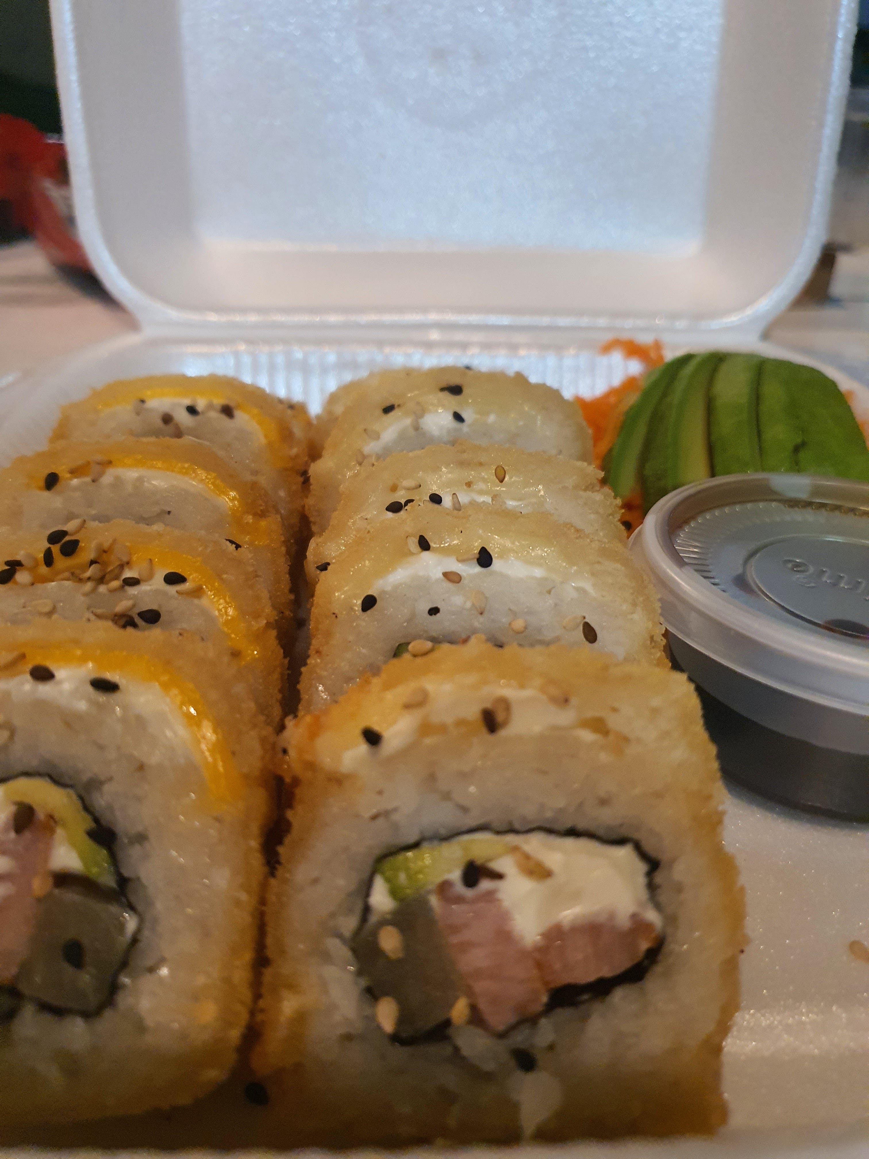 SUSHI MAKER'S AHUACATLÁN image 3