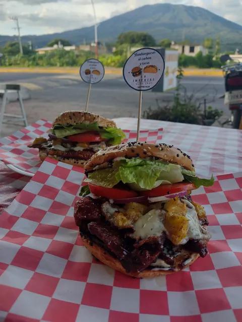 Hamburguesas al carbón y tacos "LA IMPERIAL" image 2