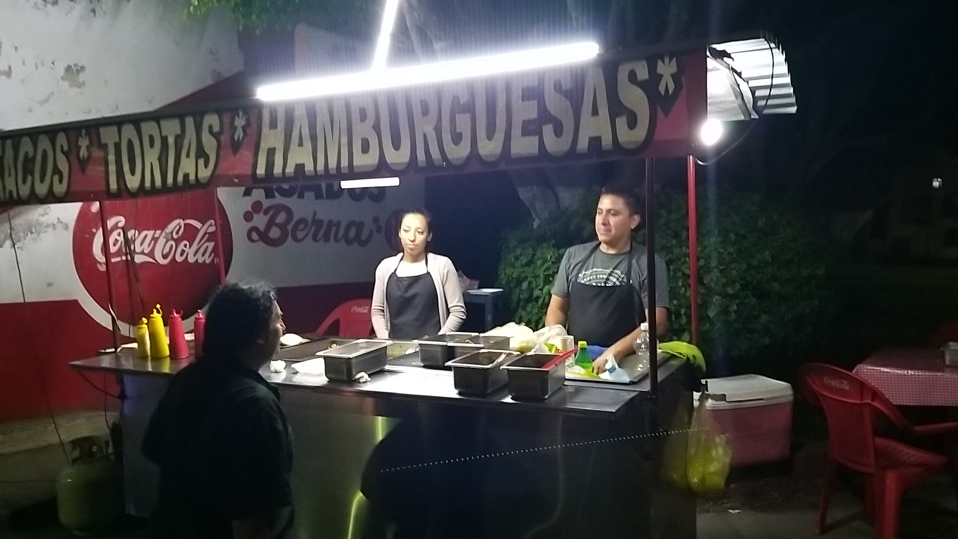 Taqueria chequelolis la via image 1