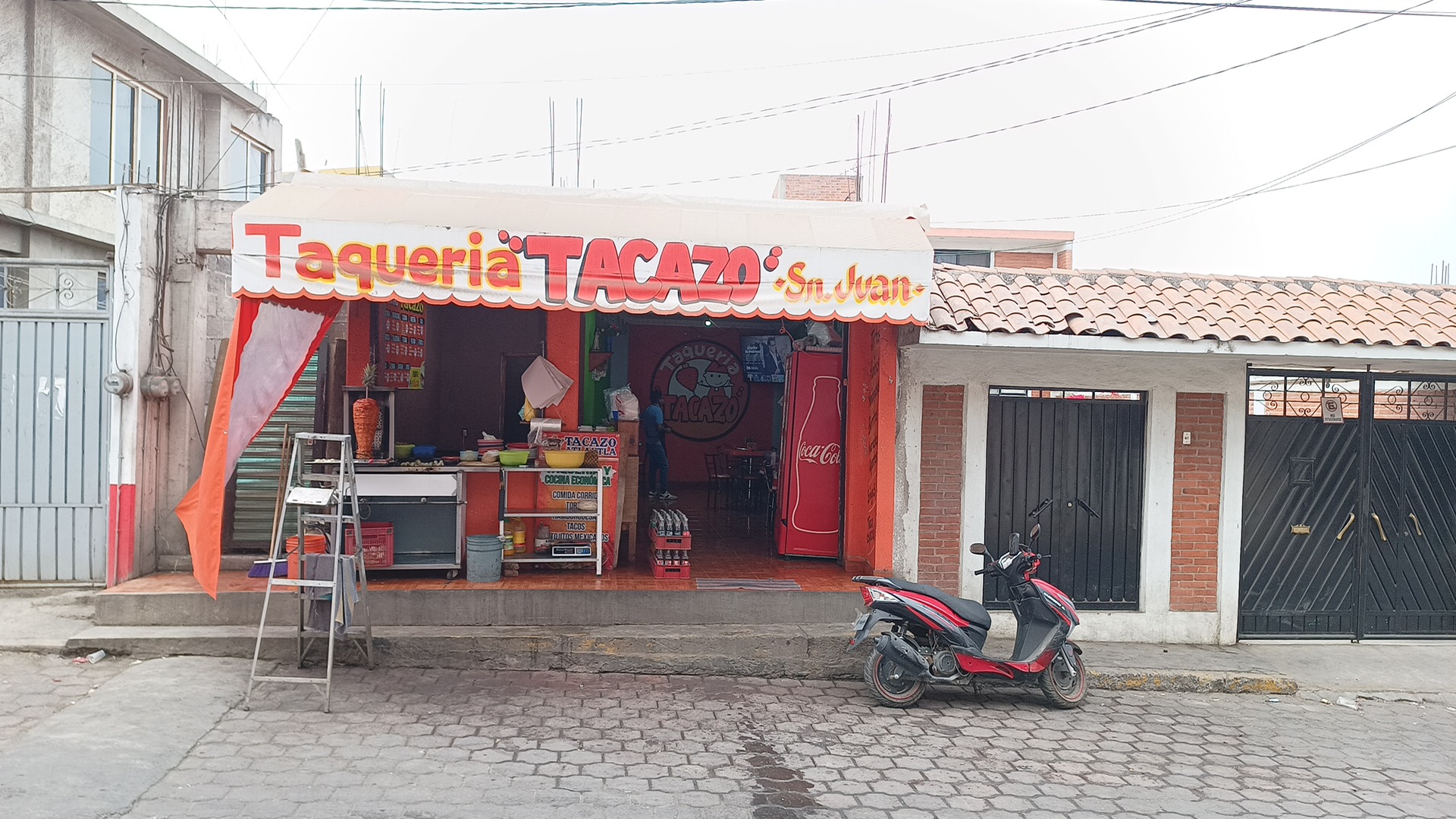 Taqueria TACAZO image 1