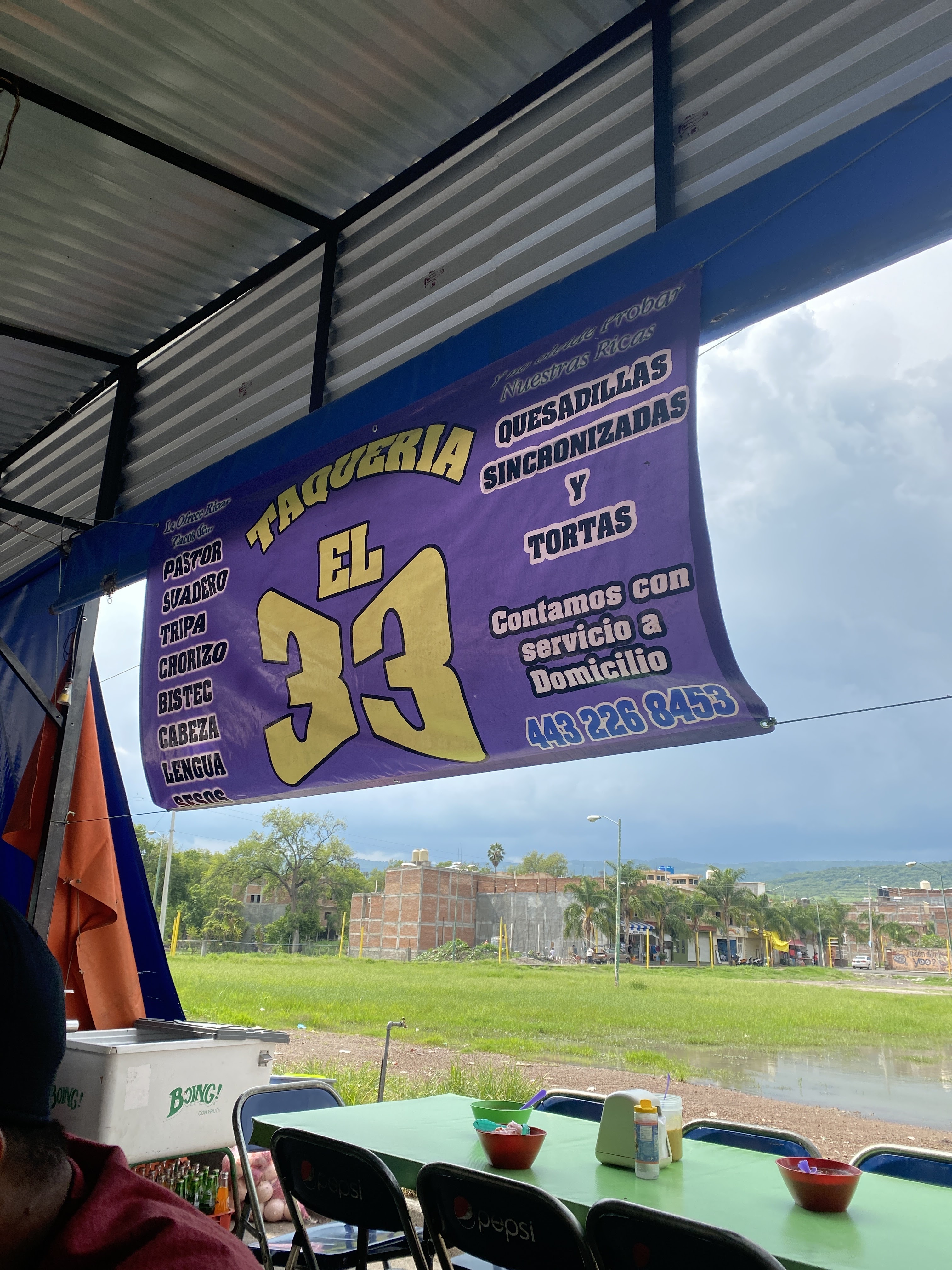 Taqueria el 33 image 3