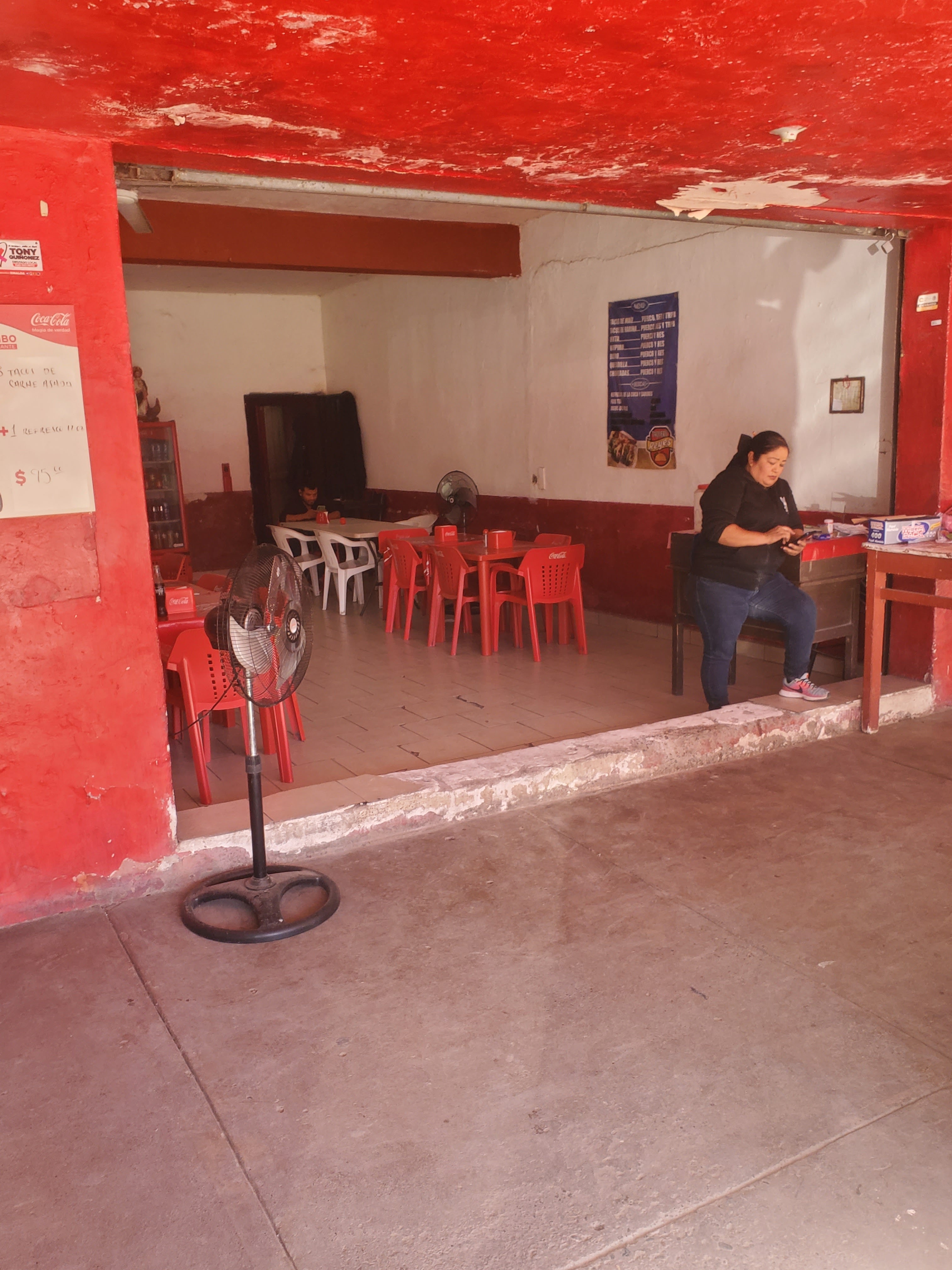 TAQUERIA REYES image 3