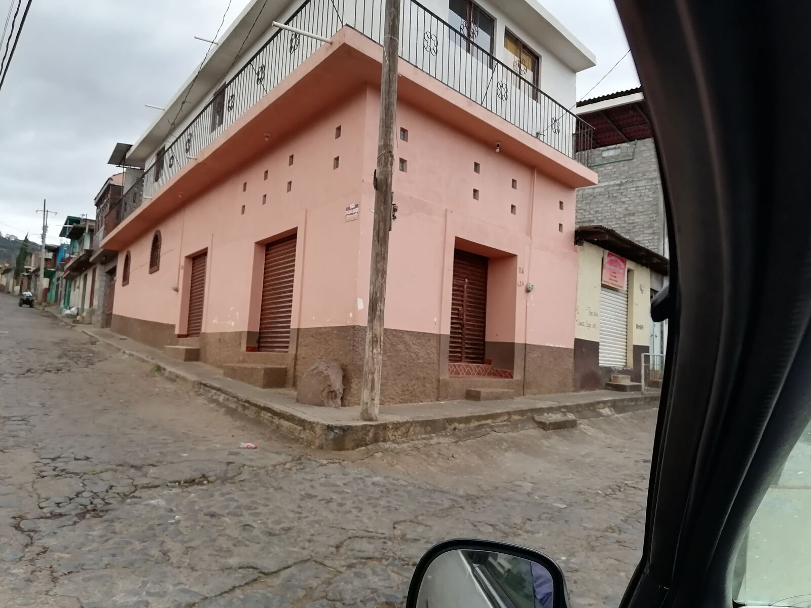 La Mordida image 4