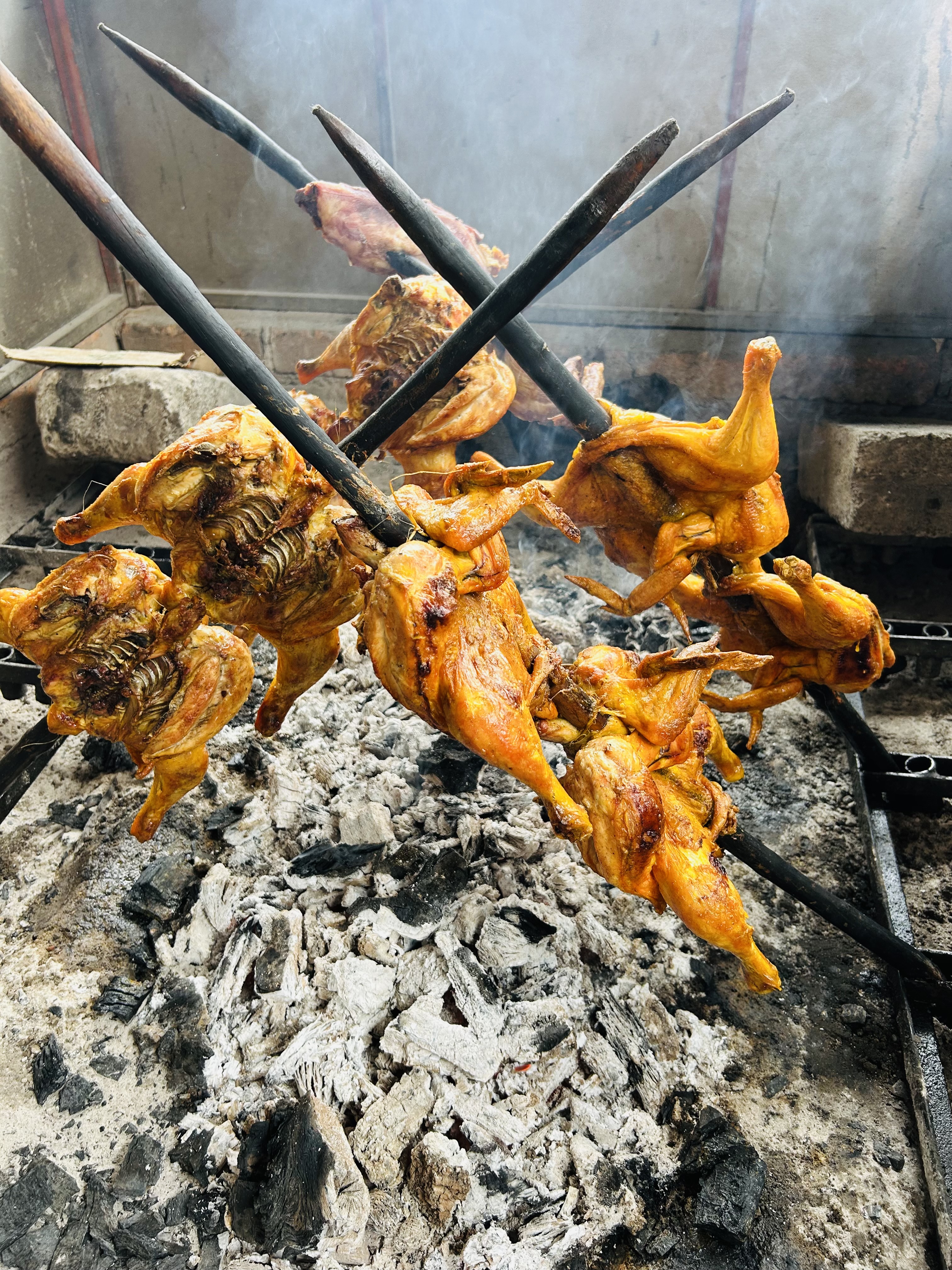 Pollos al pastor “Los Sabrosos” Acuitzio image 1