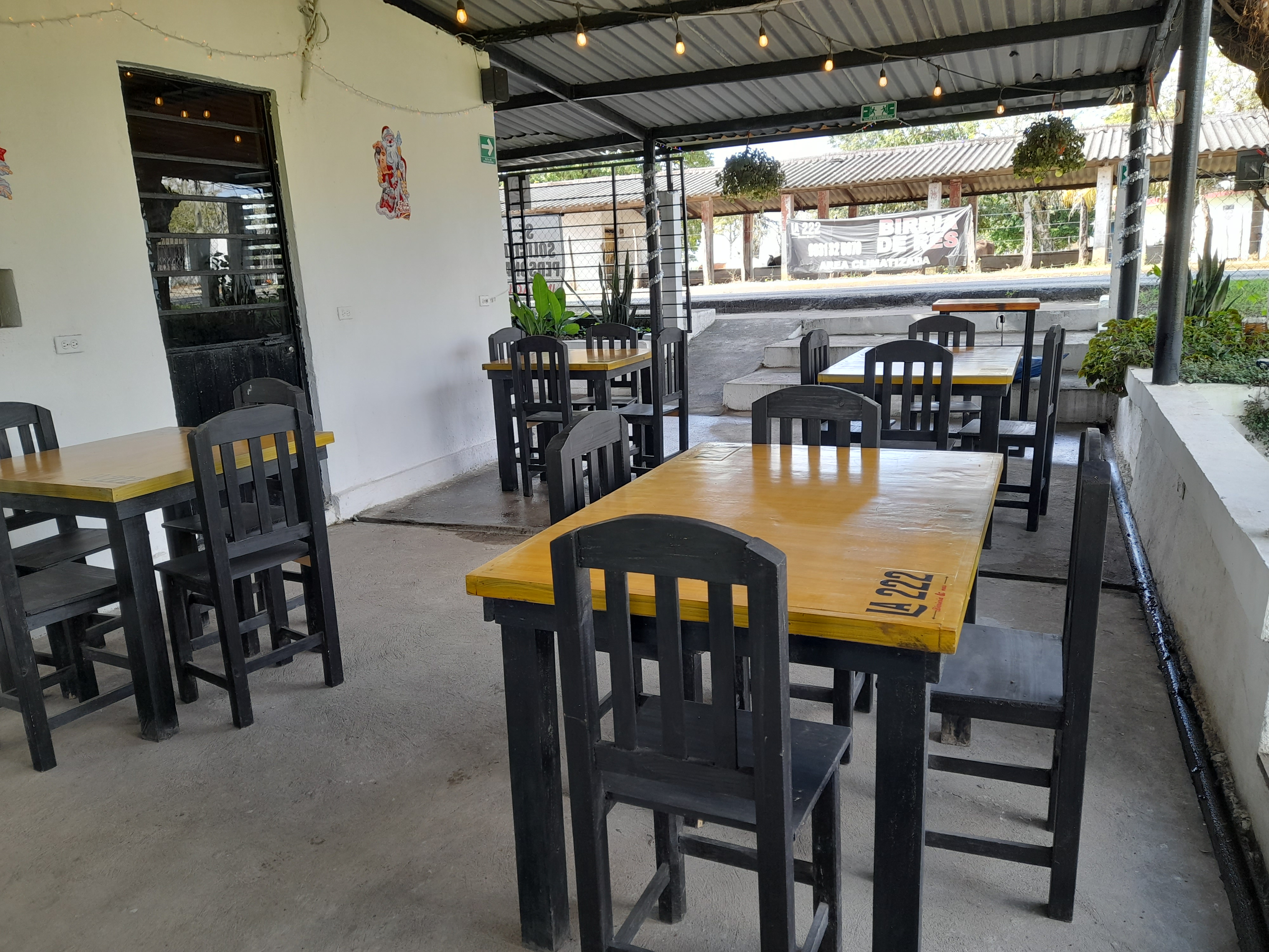 Birrieria La 222 image 5