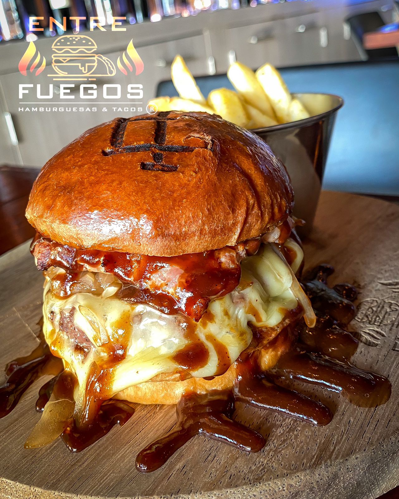 Fuego rey Lounge burger & Tacos image 7