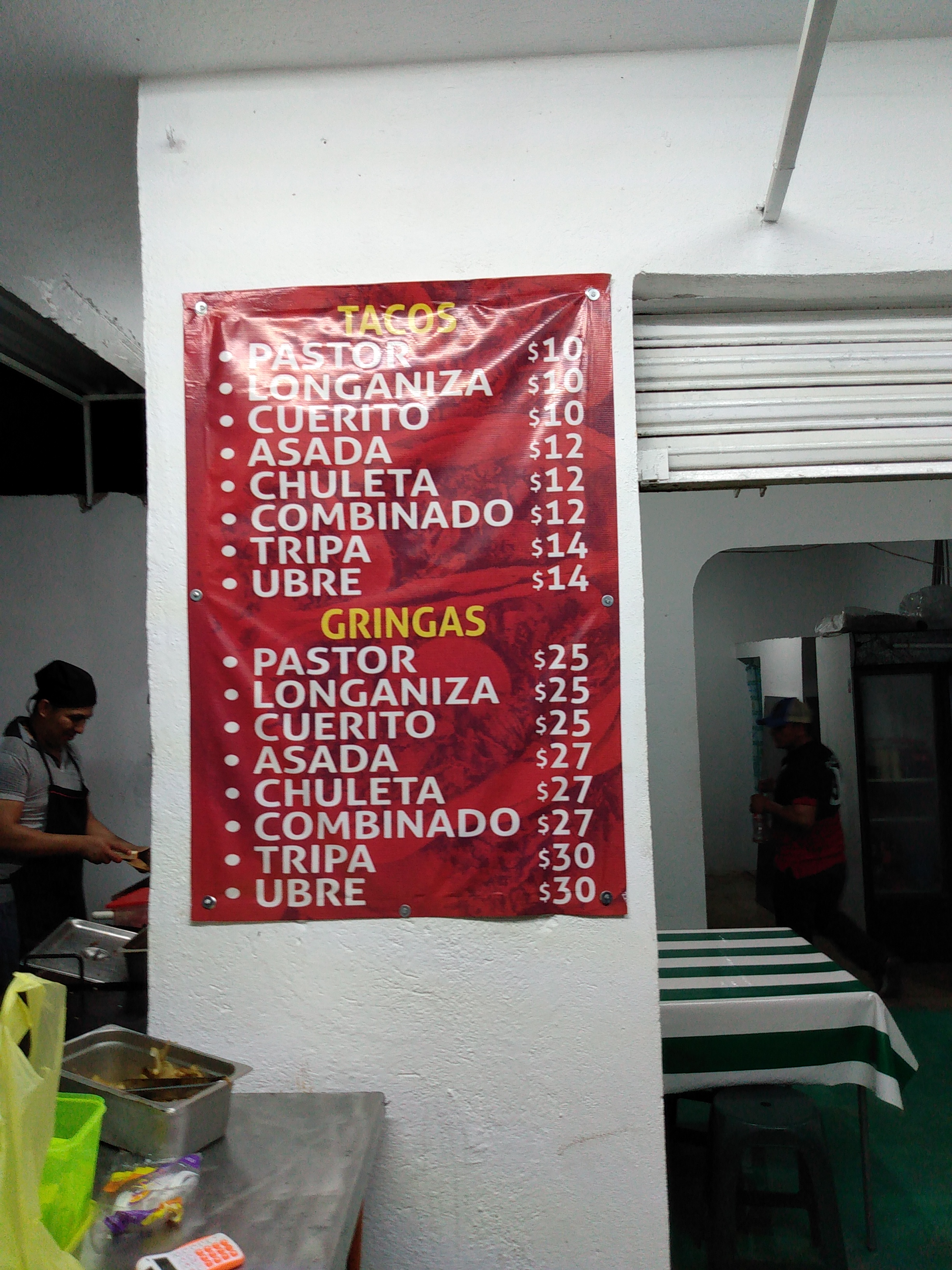 Taquería achu image 3