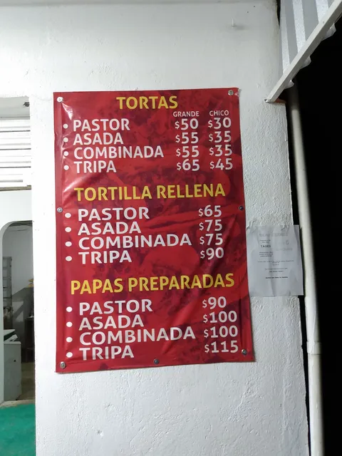 Taquería achu image 8