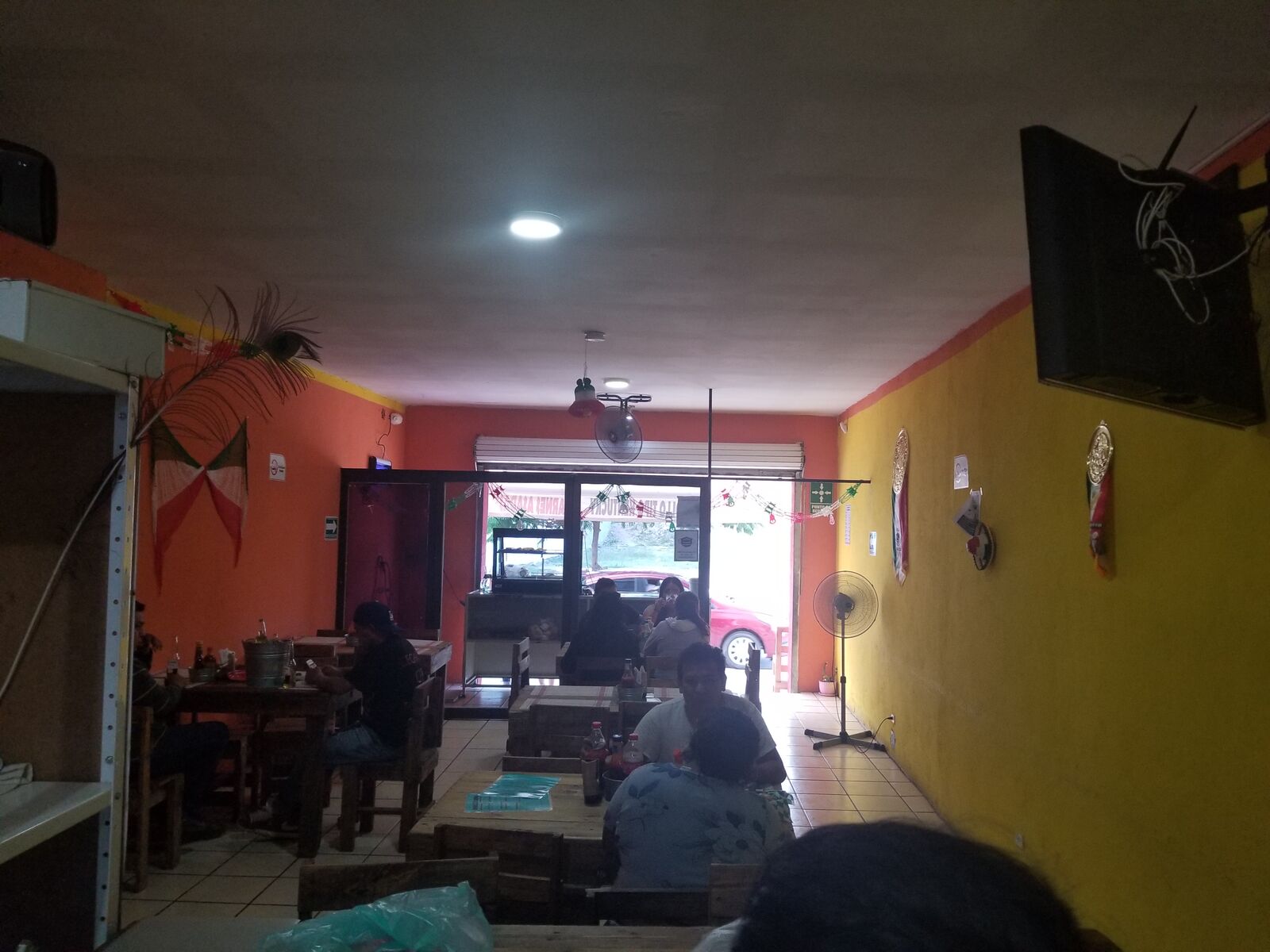 Wing's & mas image 10