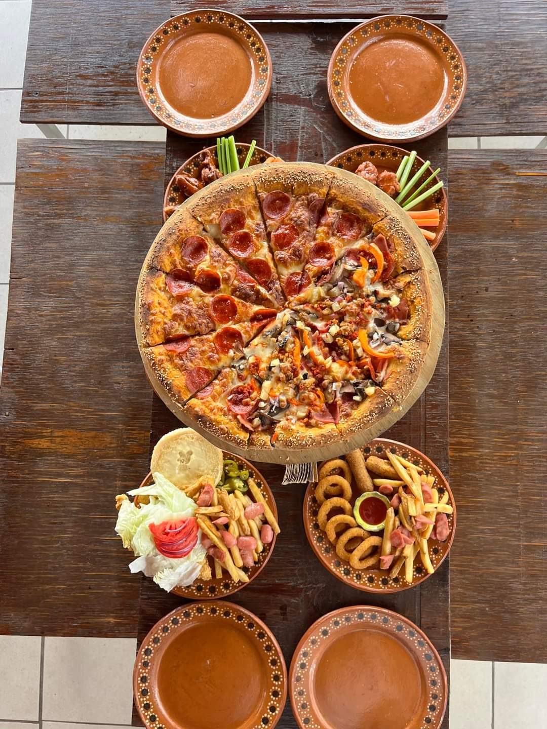 Artisan pizza image 8