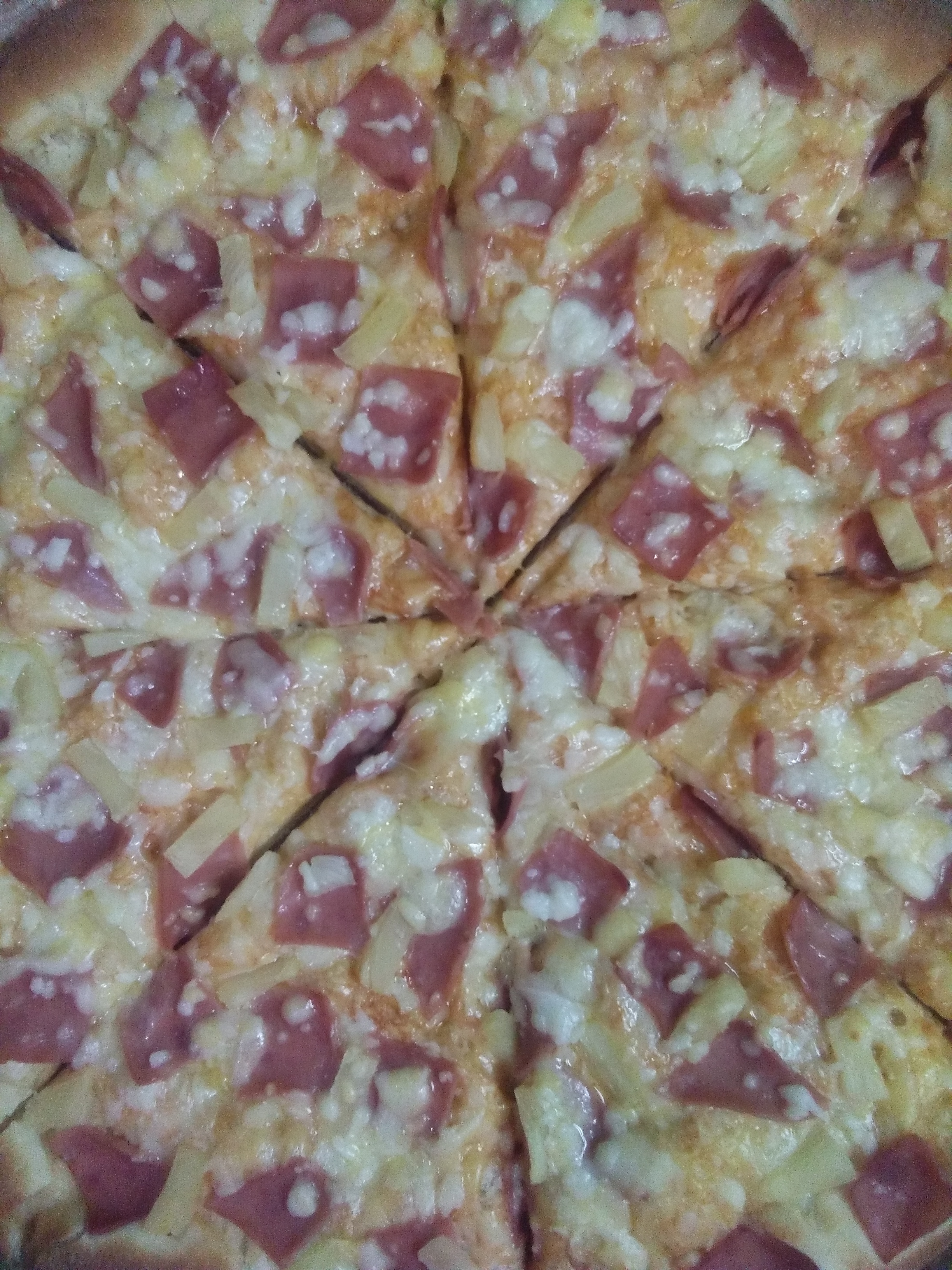 GŰEROS PIZZA image 4